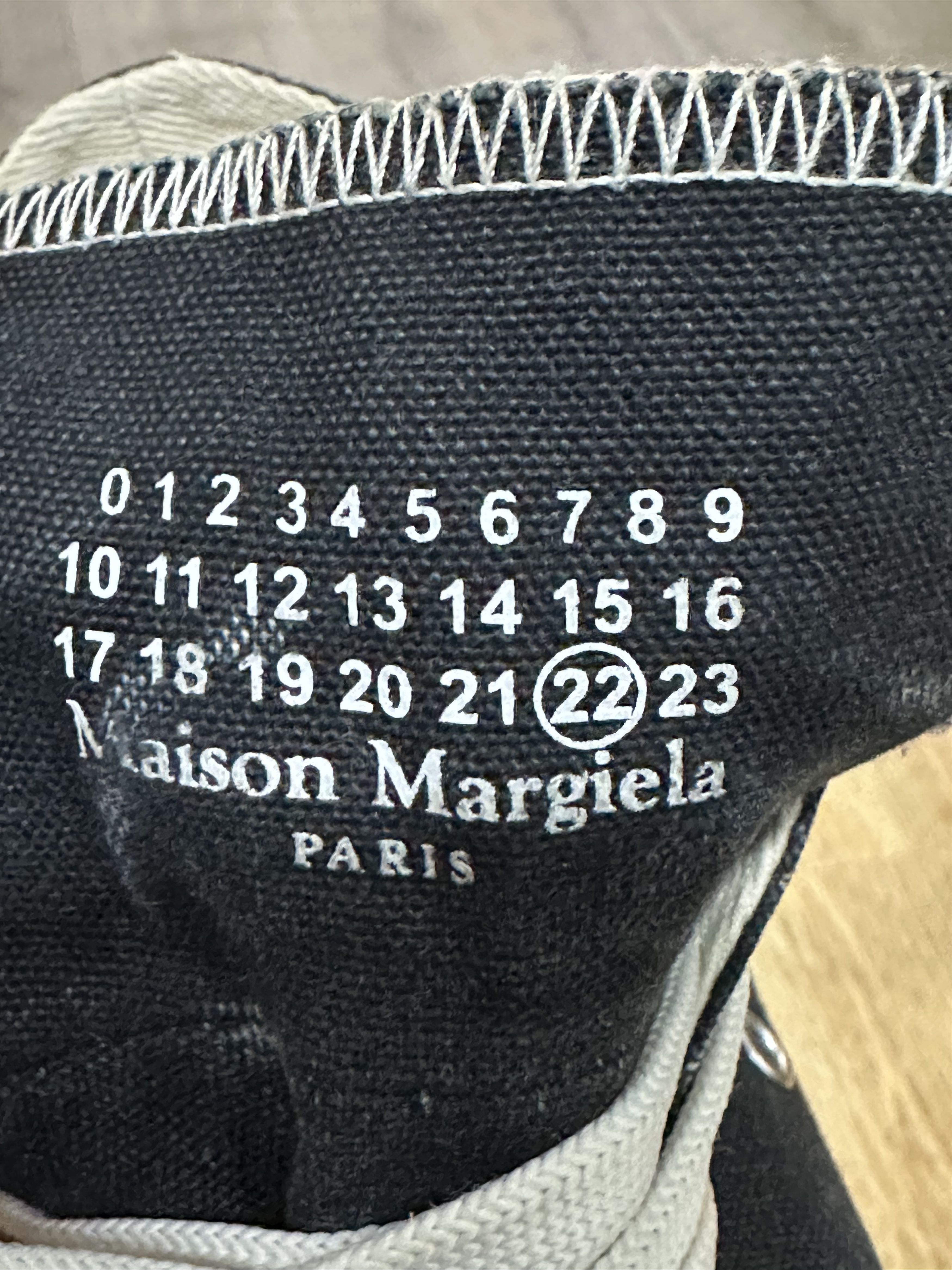 Maison Margiela Maison Margiela Painted Splatter Hi Tabi Sneaker Size US 8.5 / EU 41-42 - 8 Thumbnail