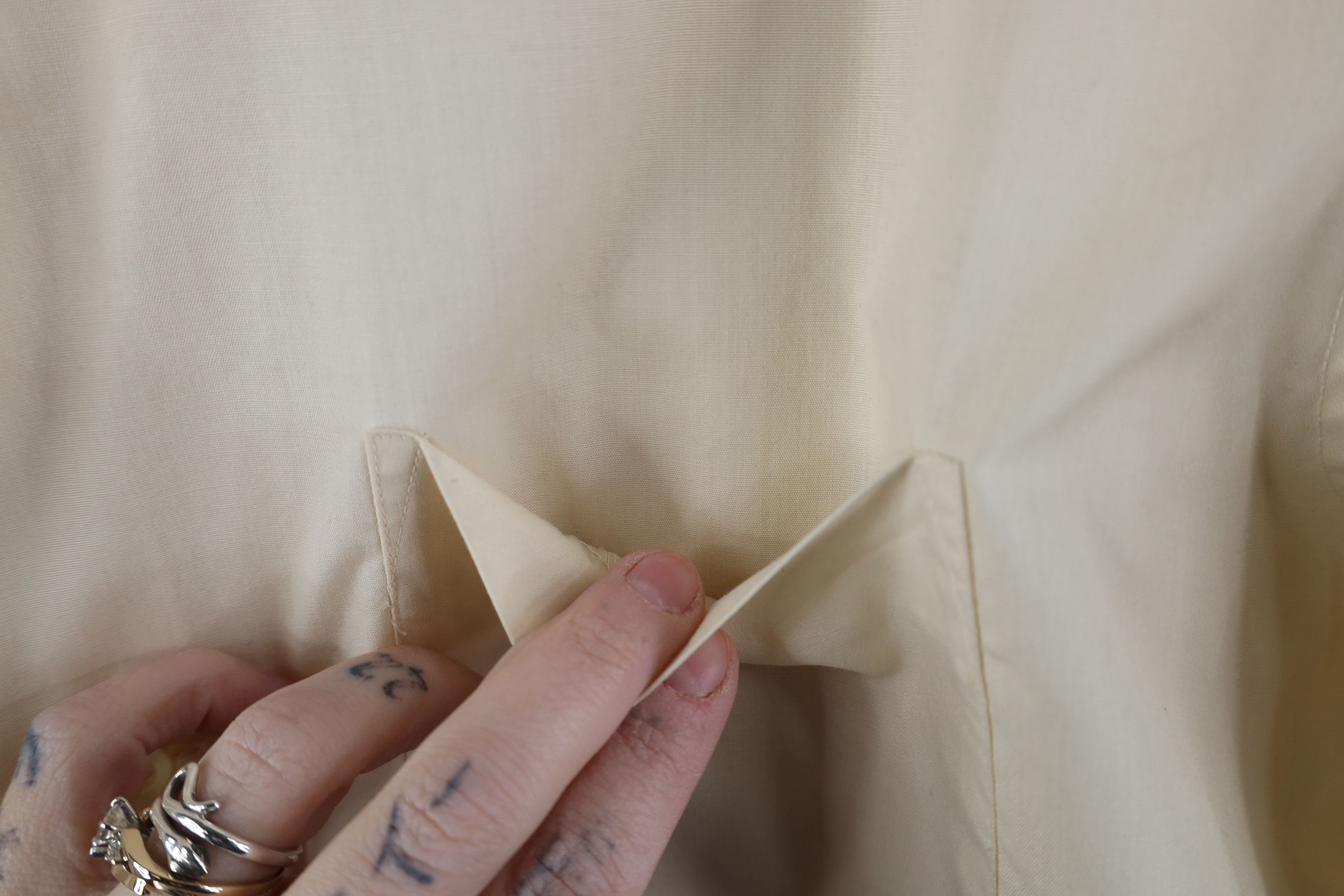 Vintage Vintage 50s Penneys Looped Collar Button Shirt Beige Size US M / EU 48-50 / 2 - 6 Thumbnail