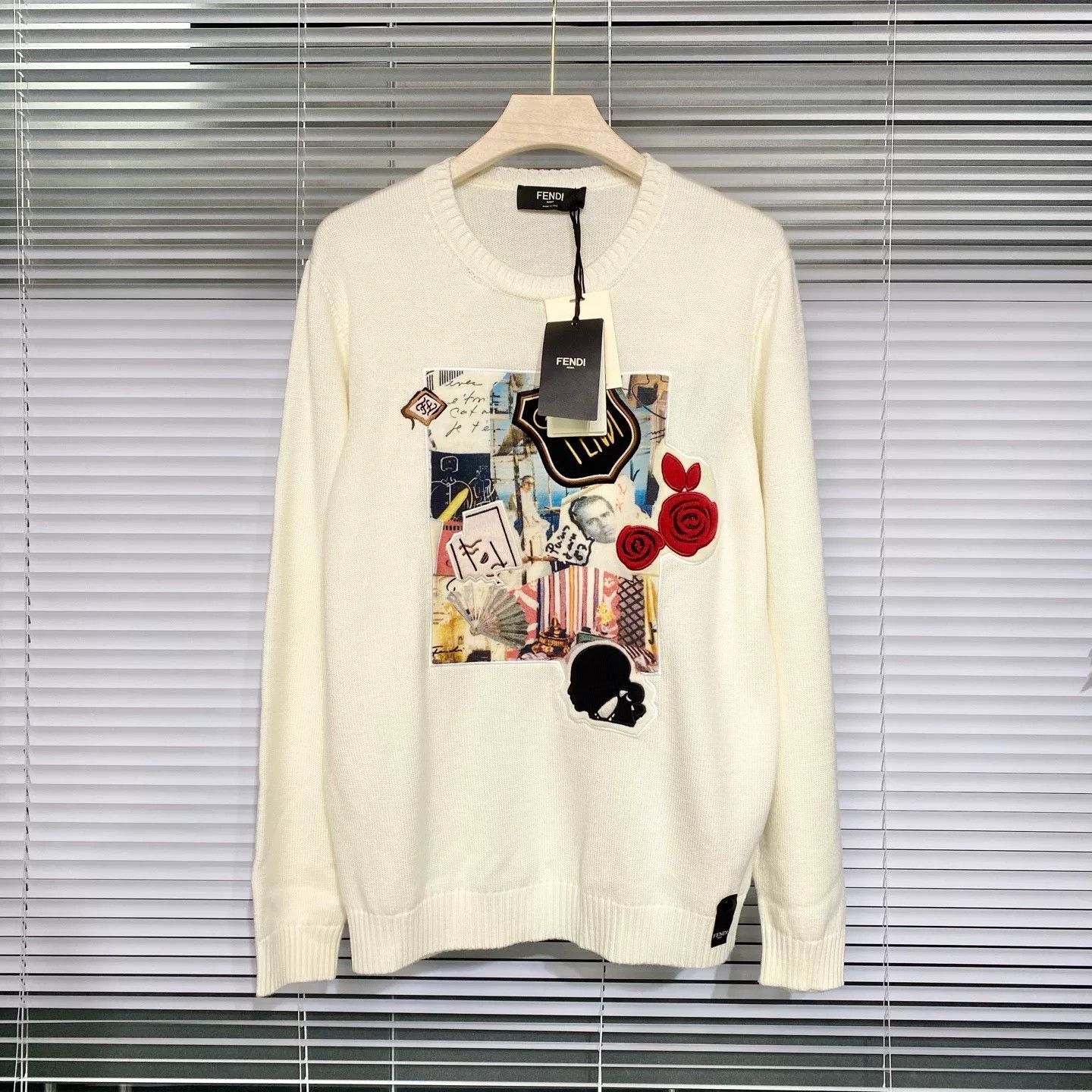 Fendi Fendi Wool Sweater Graffiti Embroidery Size US L / EU 52-54 / 3 - 1 Thumbnail