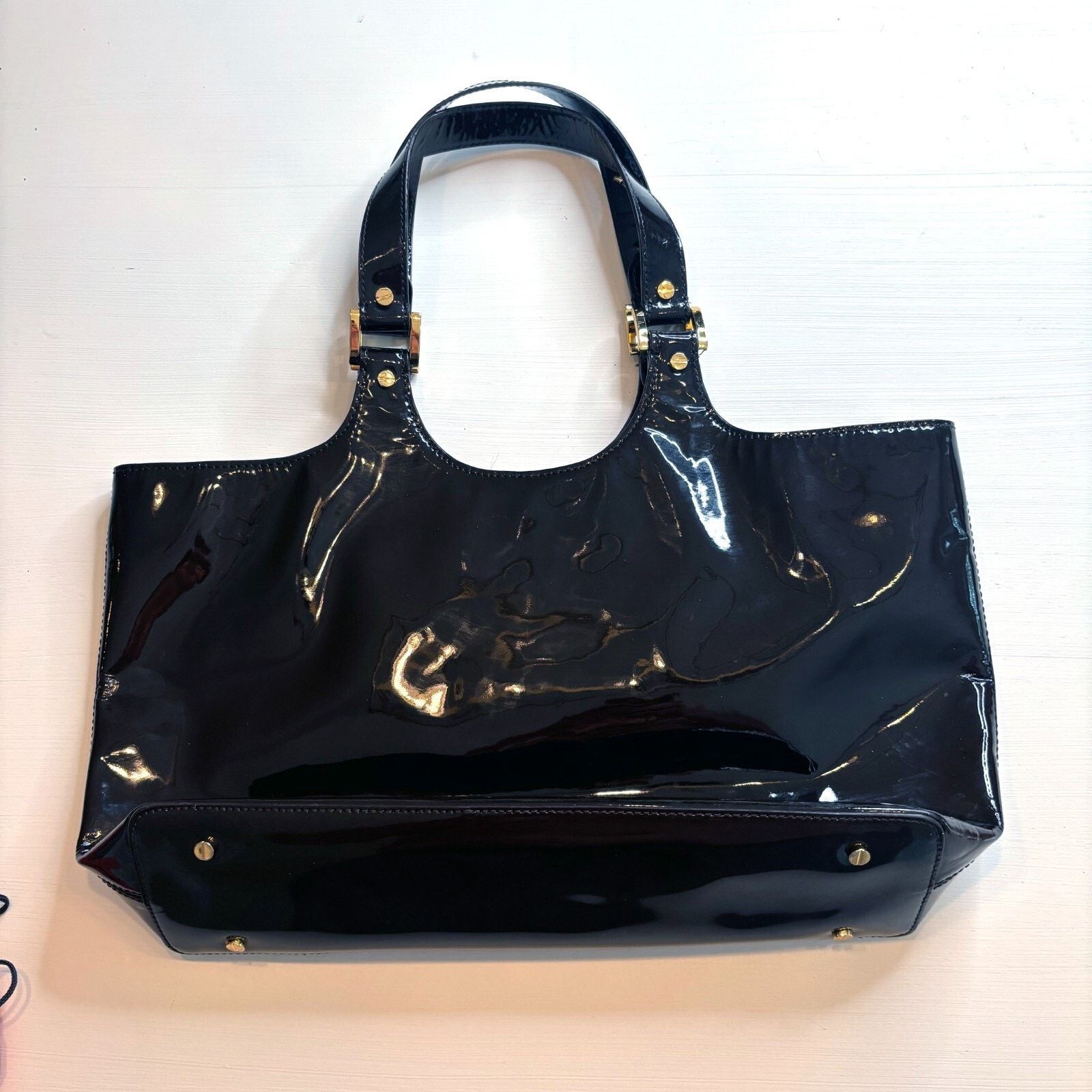 Tory Burch Tory Burch Logo Black Patent Leather Bombe Large Tote Purse Size ONE SIZE - 4 Thumbnail