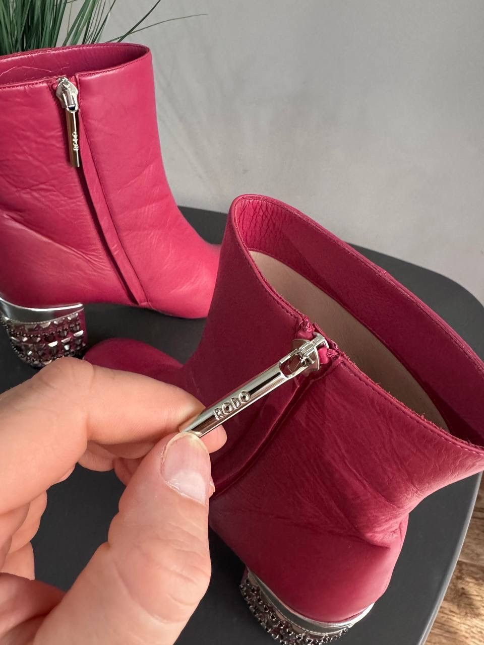 Other Rodo Block Heel Fuchsia Women's Leather Ankle Boots, 37,5 Size US 7.5 / IT 37.5 - 11 Thumbnail