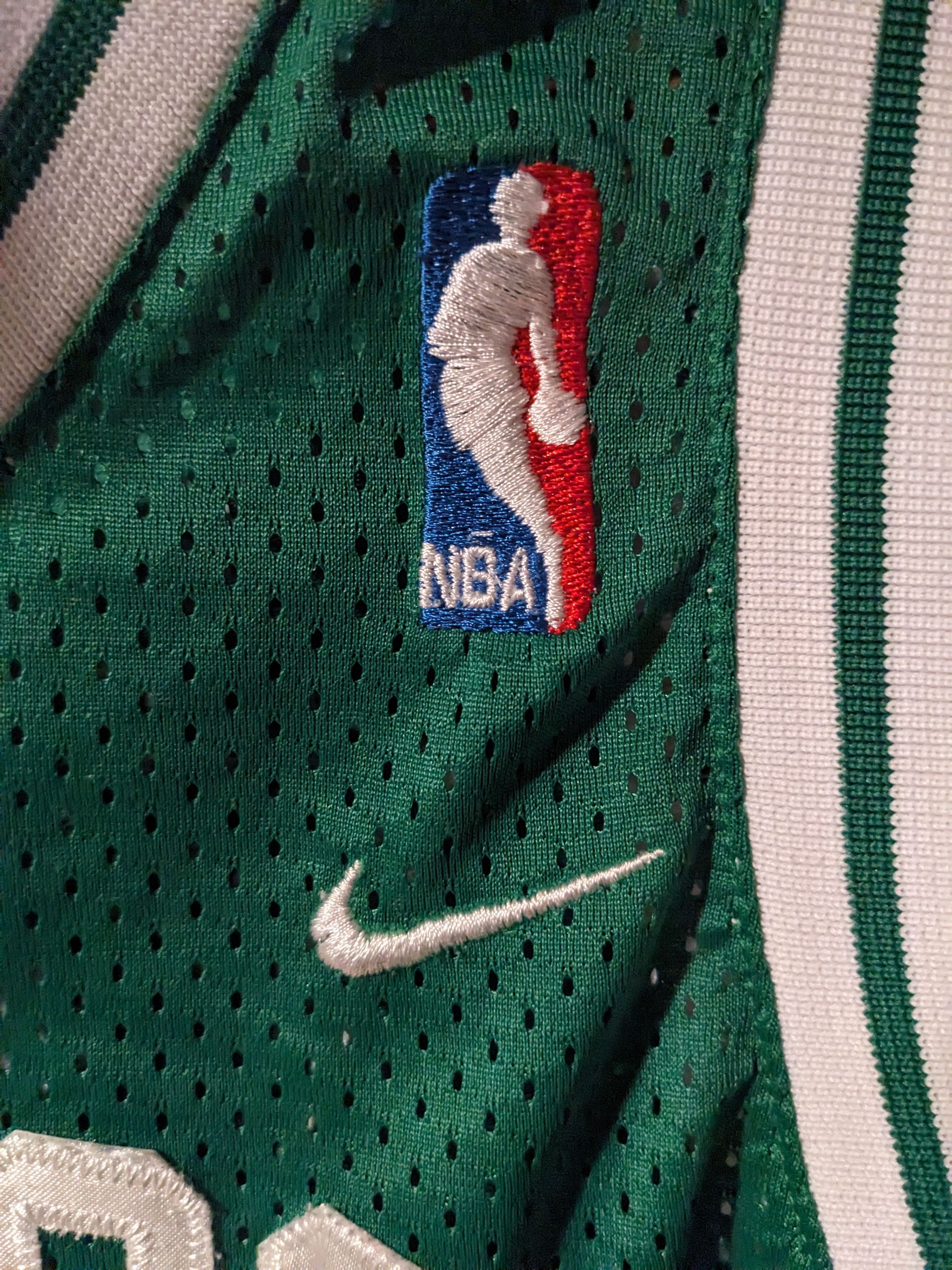 Nike × Vintage Vintage Y2K Boston Celtics Pierce Youth Basketball Jersey Size US L / EU 52-54 / 3 - 4 Thumbnail