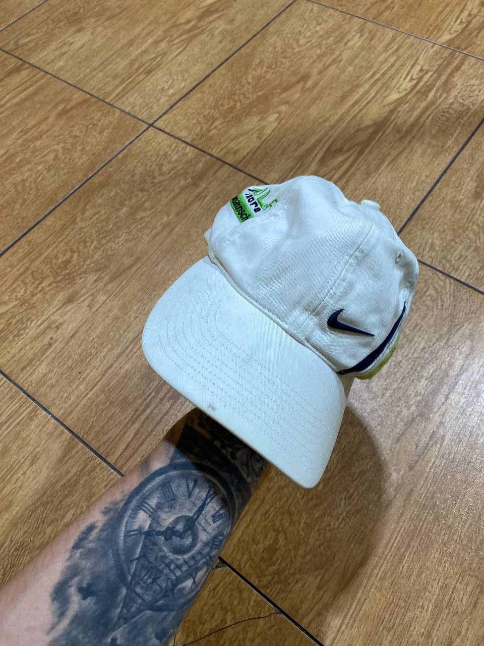 Nike Hats Nike Cap vintage streetwear white big logo Golf More Size ONE SIZE - 8 Thumbnail