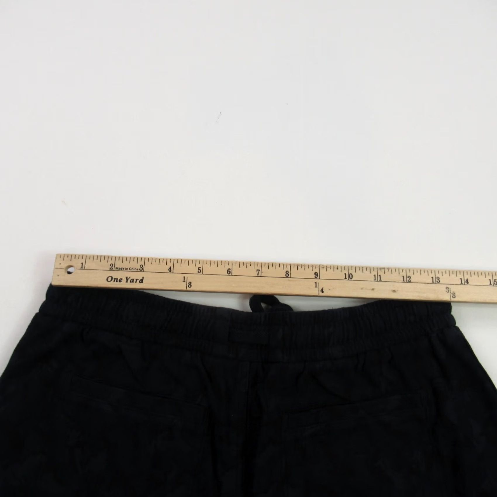 Athleta Athleta Shorts Womens 6 Lightweight Workout Casual Running Pockets Outdoors Size 28" / US 6 / IT 42 - 4 Thumbnail