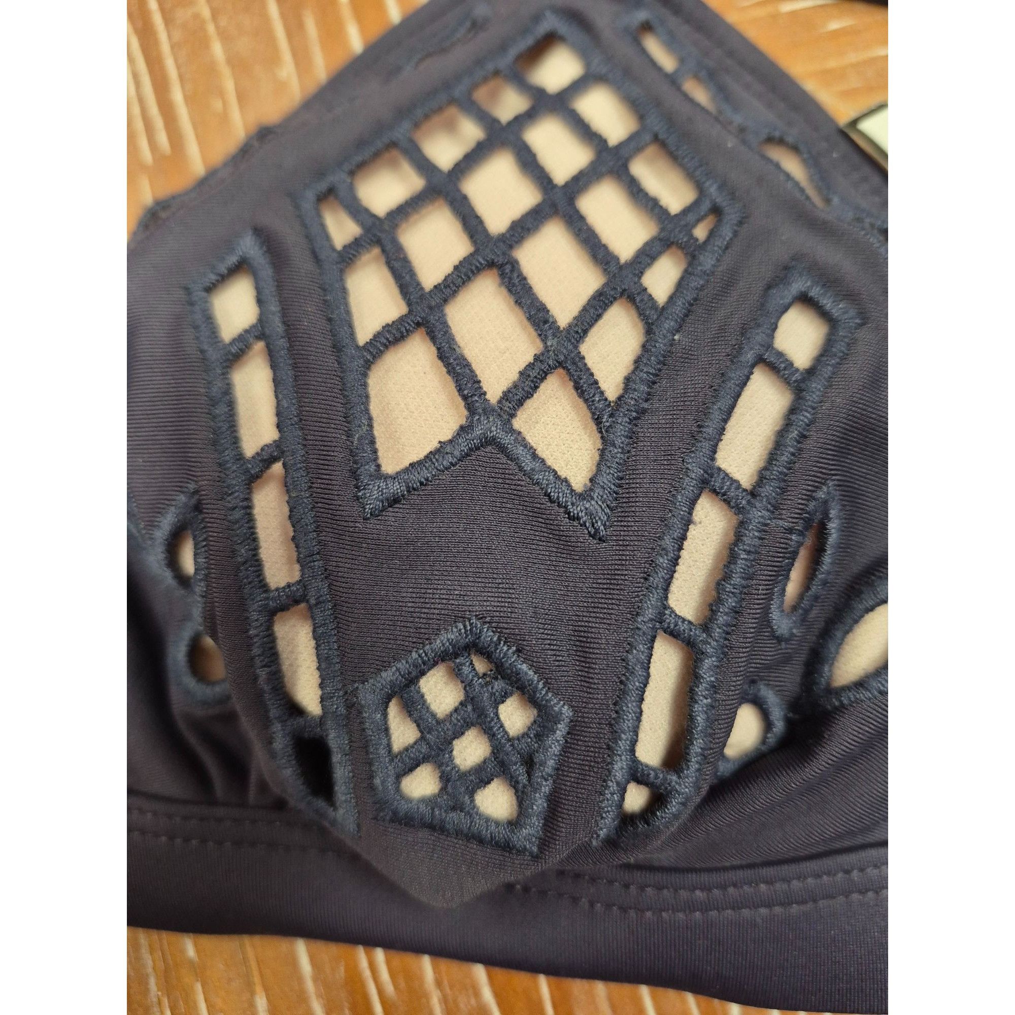 Other Embroidered Black Bikini Top Xhilaration M Nylon & Spandex W Size ONE SIZE - 6 Thumbnail