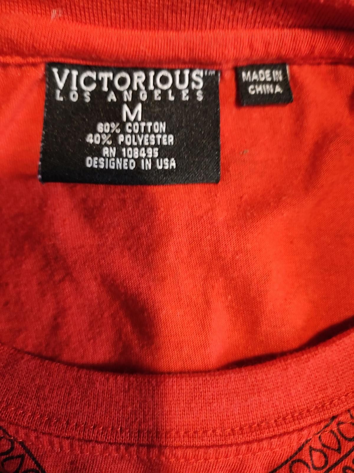 Other VICTORIOUS Men's Red Bandana Print Short Sleeve T-Shirt Size US M / EU 48-50 / 2 - 7 Thumbnail