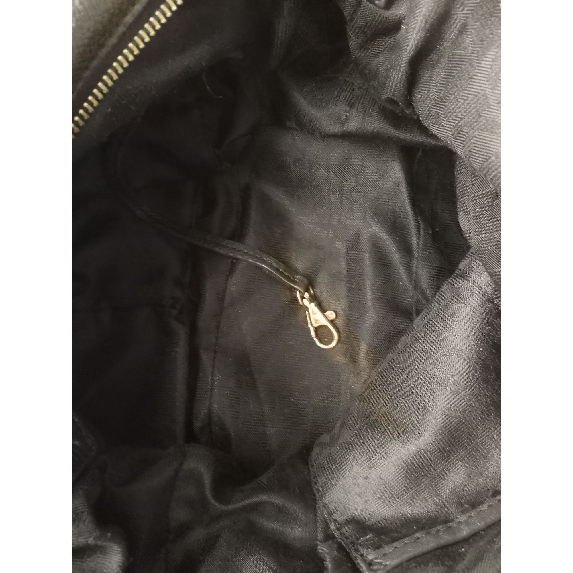 Michael Kors MICHAEL Michael Kors Leather Chandler Grained Leather Shou Size ONE SIZE - 14 Thumbnail