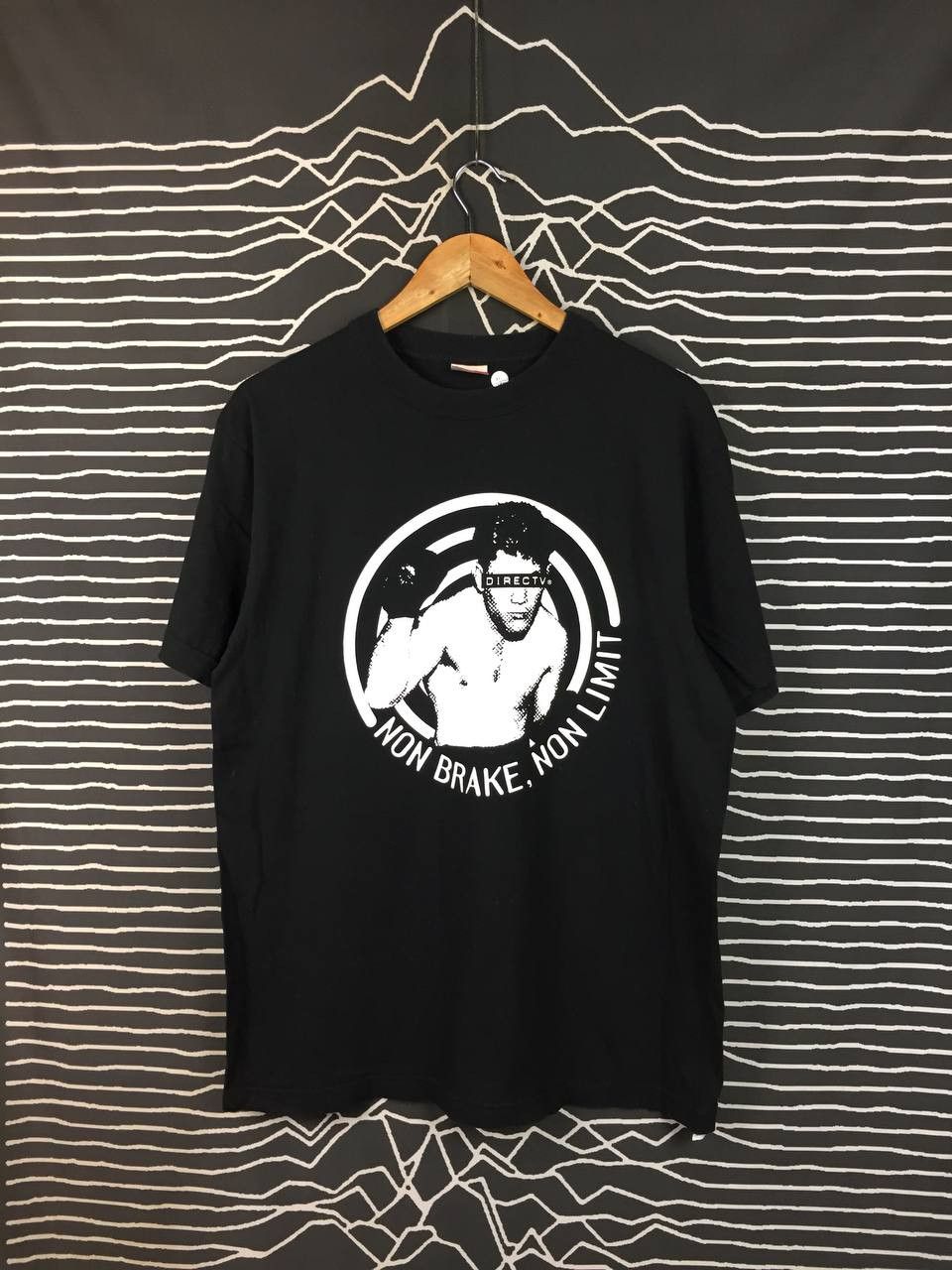 Vintage Vtg DIRECTV Boxing Non Brake Non Limit PPV Promo Tee Size US L / EU 52-54 / 3 - 2 Thumbnail