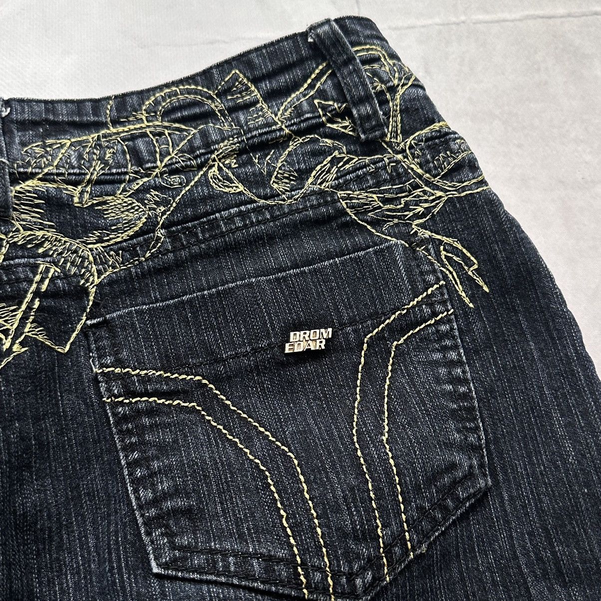 Hysteric Glamour × Undercover Y2K Tribal Snake Embroidered Vintage Denim Skirt Ed Hardy Size 29" - 5 Thumbnail