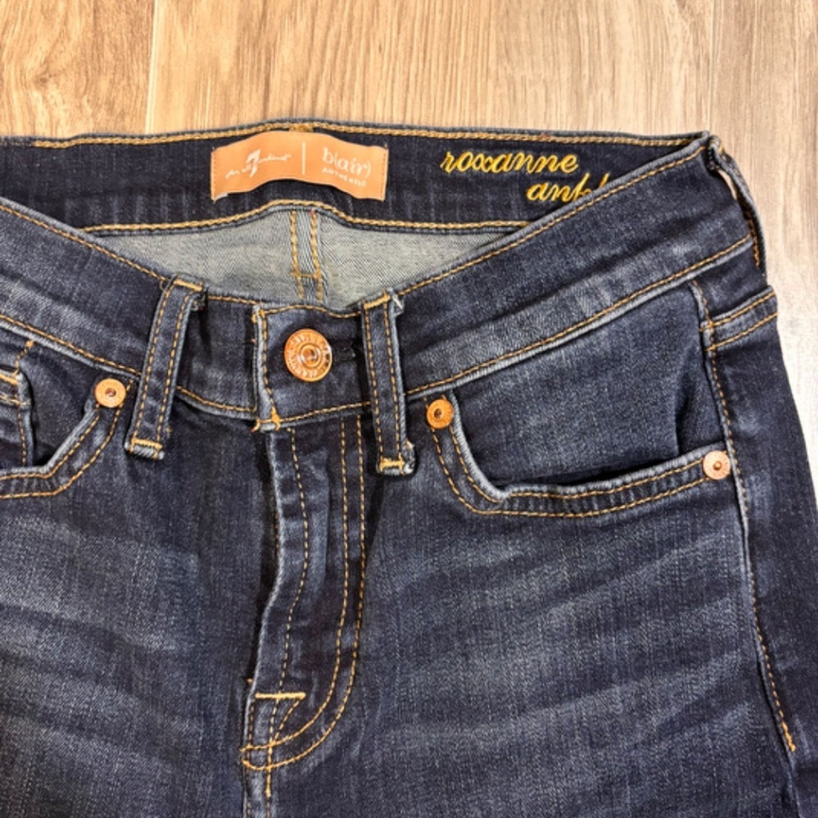 7 For All Mankind 7 For All Mankind B(air) Roxanne Ankle Raw Hem Jeans - 25 Size 25" / US 0 / IT 36 - 3 Thumbnail