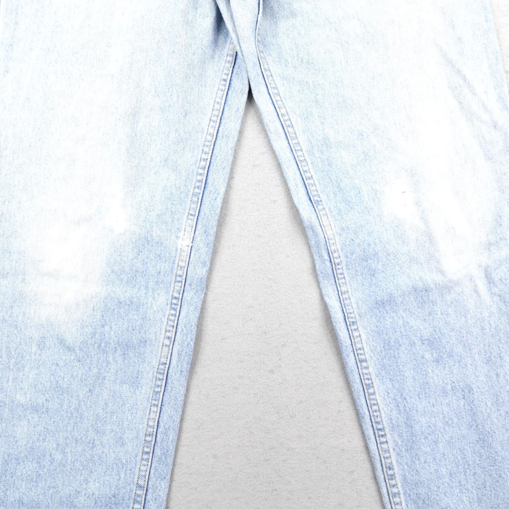 Levi's Vintage Levis Jeans Mens 34x30 Blue Denim 550 Loose Fit Tapered Orange Tab 90s Size US 34 / EU 50 - 5 Thumbnail