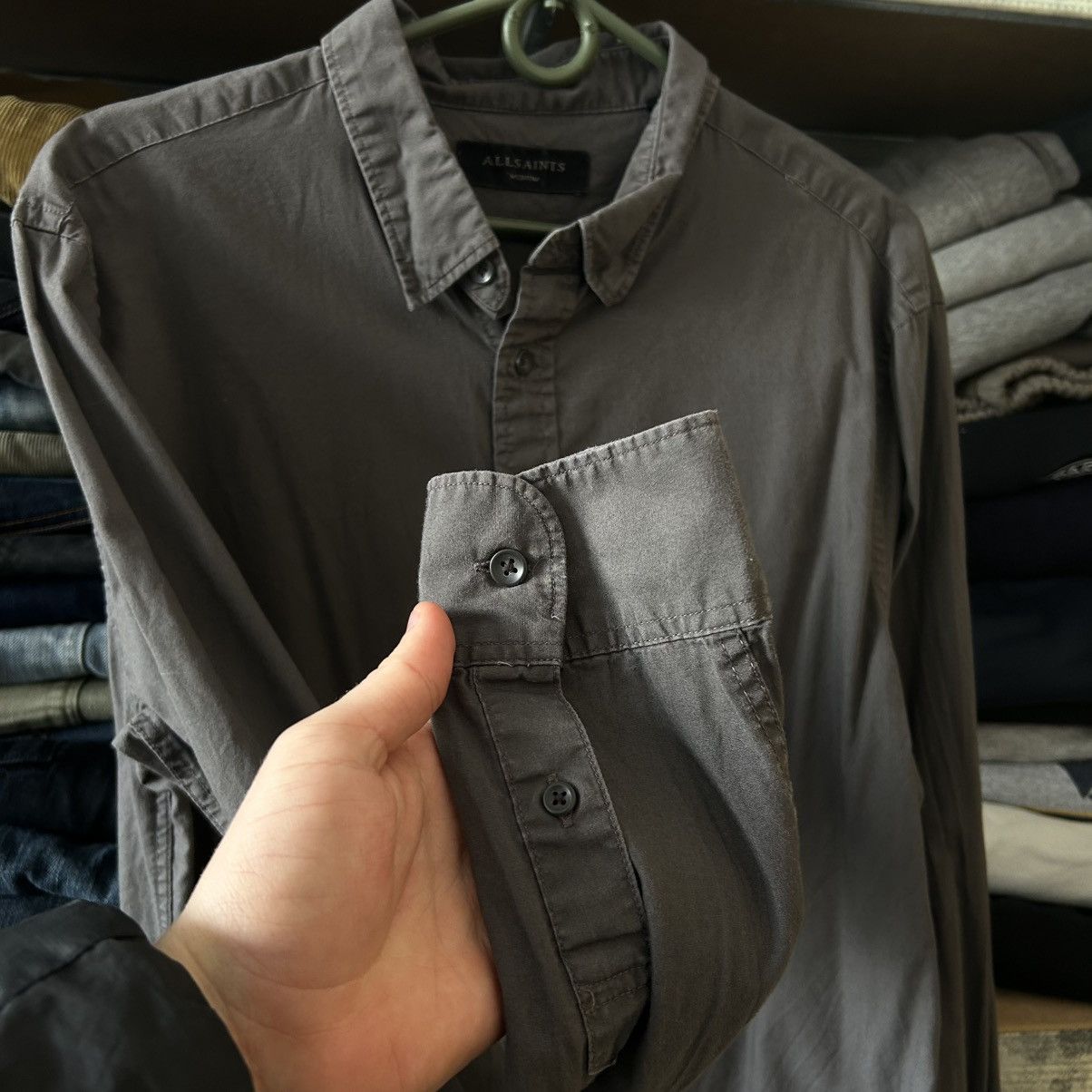 Allsaints Designer Allsaints Small Logo Basic Button Up shirt size M Size US M / EU 48-50 / 2 - 5 Thumbnail