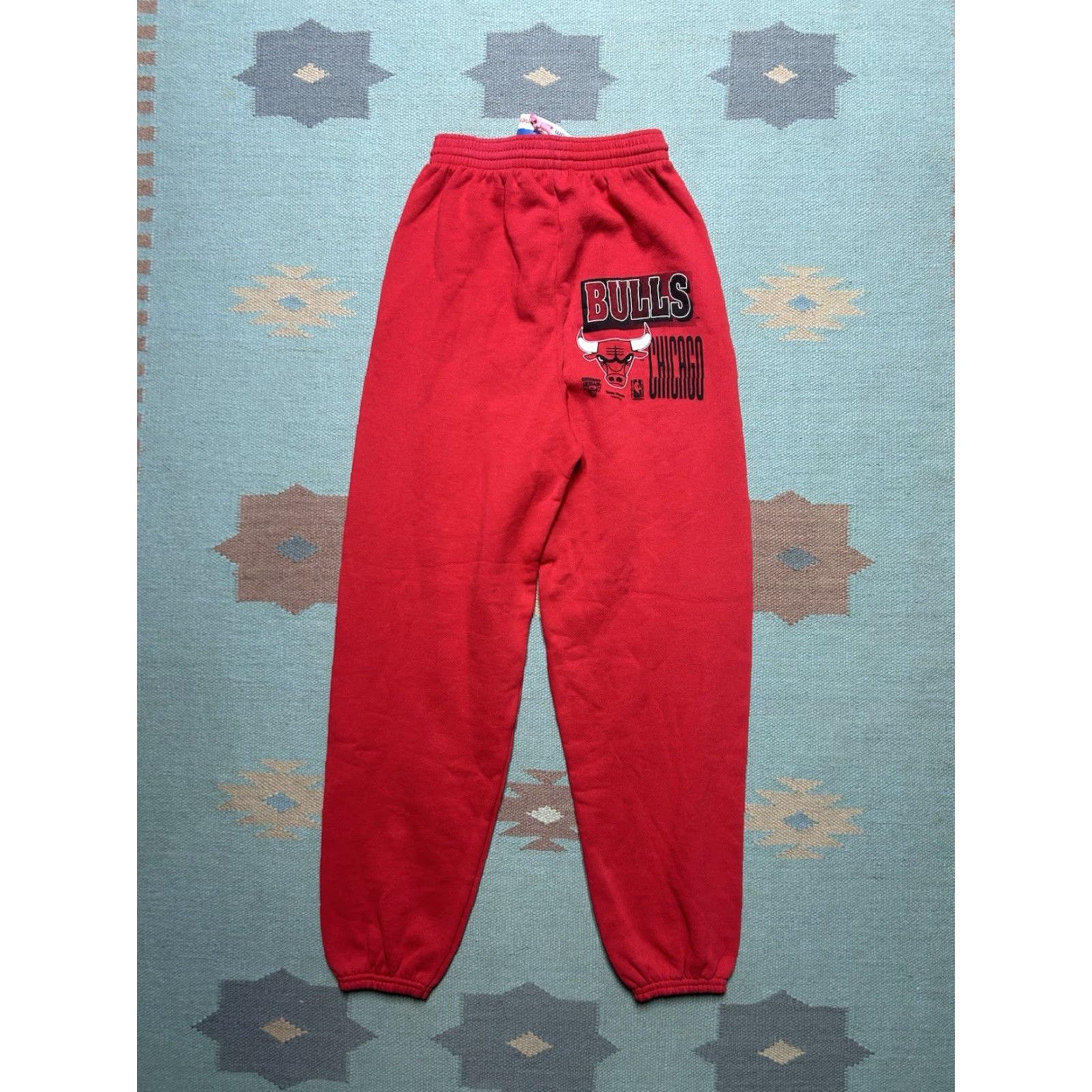 Hanes VINTAGE 90s Chicago Bulls Sweat Suit Sweatshirt Sweatpants NWT Medium Hanes Mens Red Size US M / EU 48-50 / 2 - 7 Thumbnail