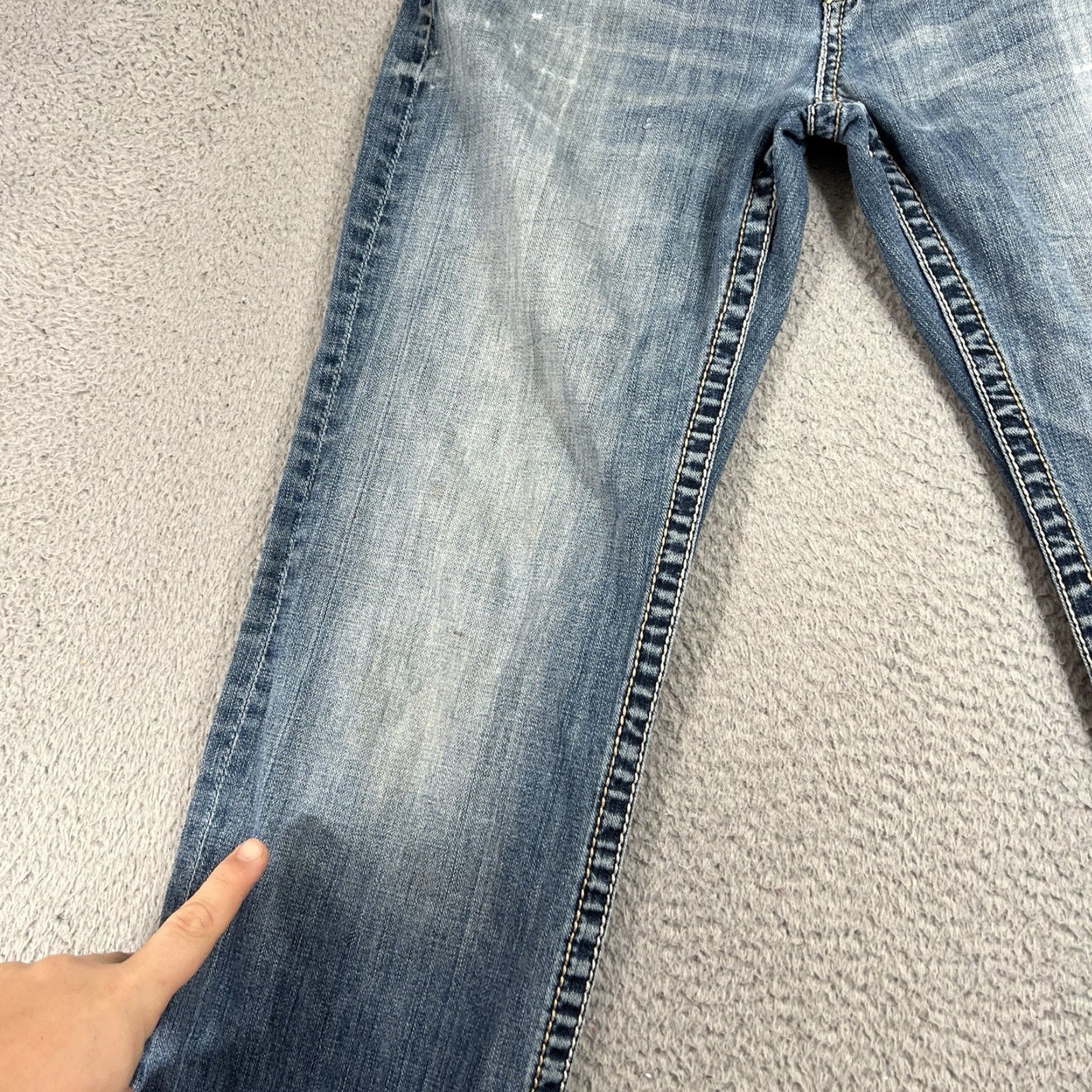 BKE BKE Denim Jeans Mens 31 Blue Tyler Straight Distressed Light Denim Preppy Hemmed Shirt/Jeans? Size US 32 / EU 48 - 2 Thumbnail