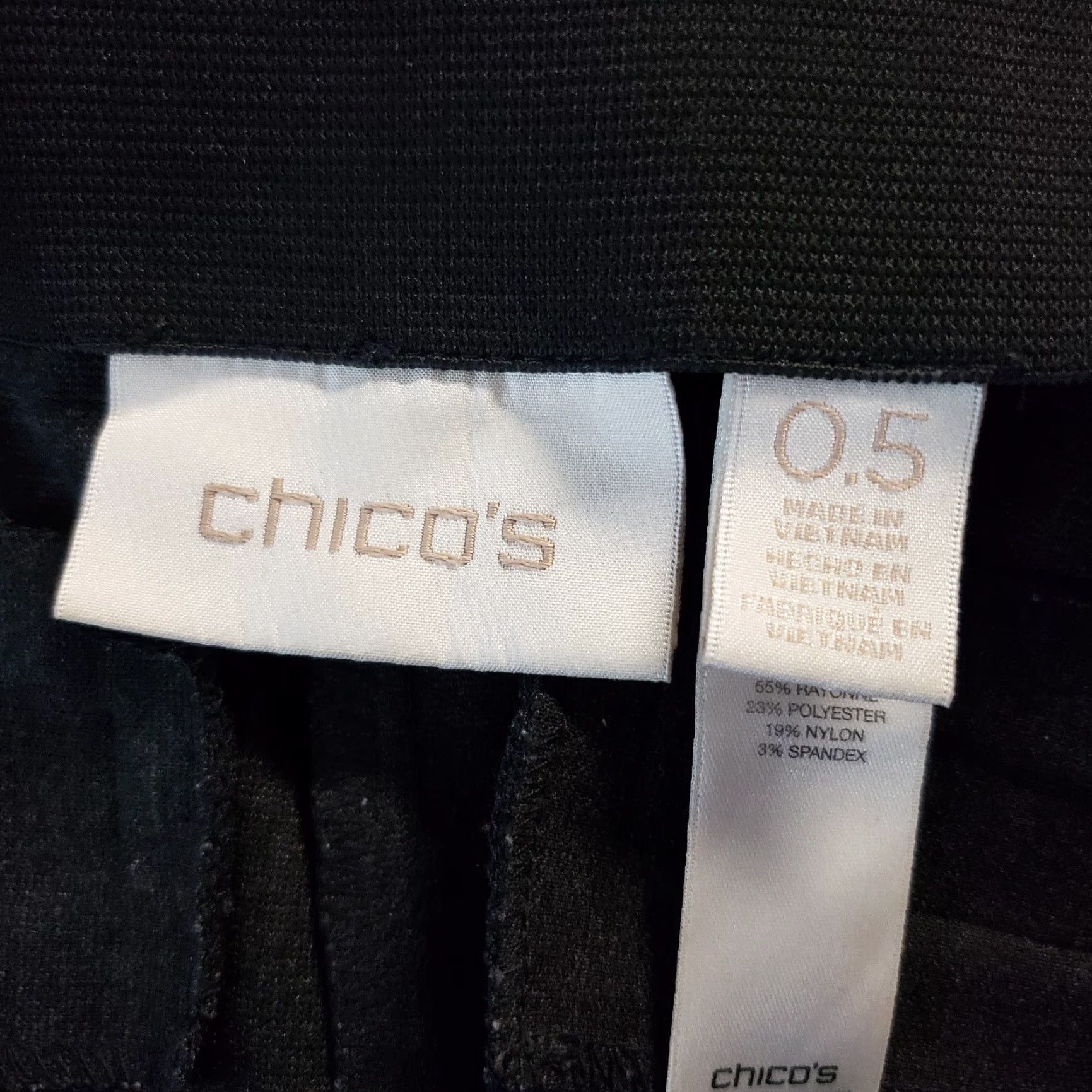 Vintage Chico's Women's Front Seam Ponte Knit Pants Sz 6 Gray Mid Rise Zip Pants Costume? No. Size 28" / US 6 / IT 42 - 7 Thumbnail