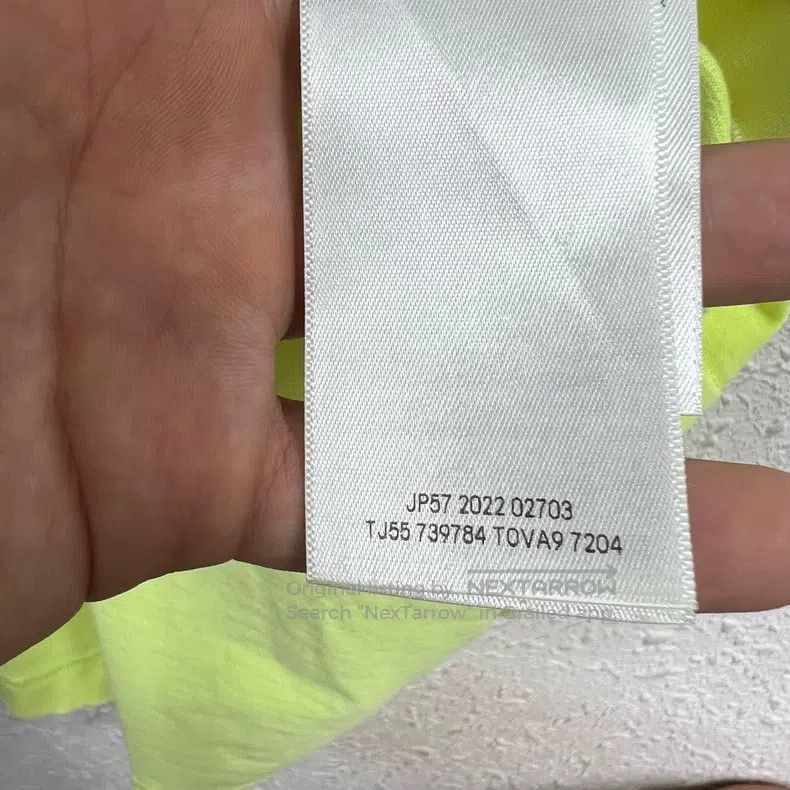 Balenciaga Balenciaga Neon Tape Logo Short Sleeve T-Shirt Size US M / EU 48-50 / 2 - 7 Thumbnail