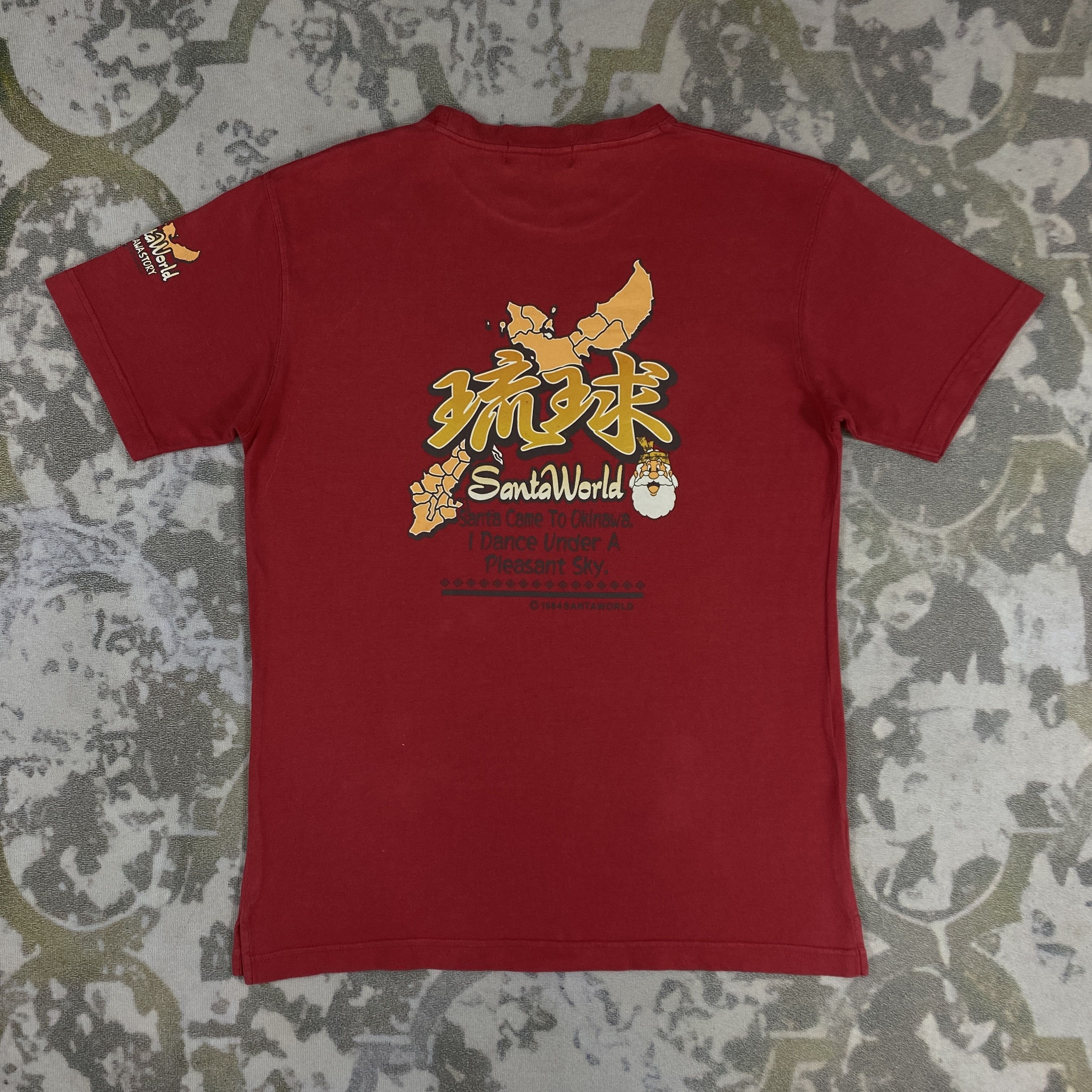 Vintage Vintage Santa World Ryukyu Island Medium Shirt - M002 Size US M / EU 48-50 / 2 - 1 Thumbnail