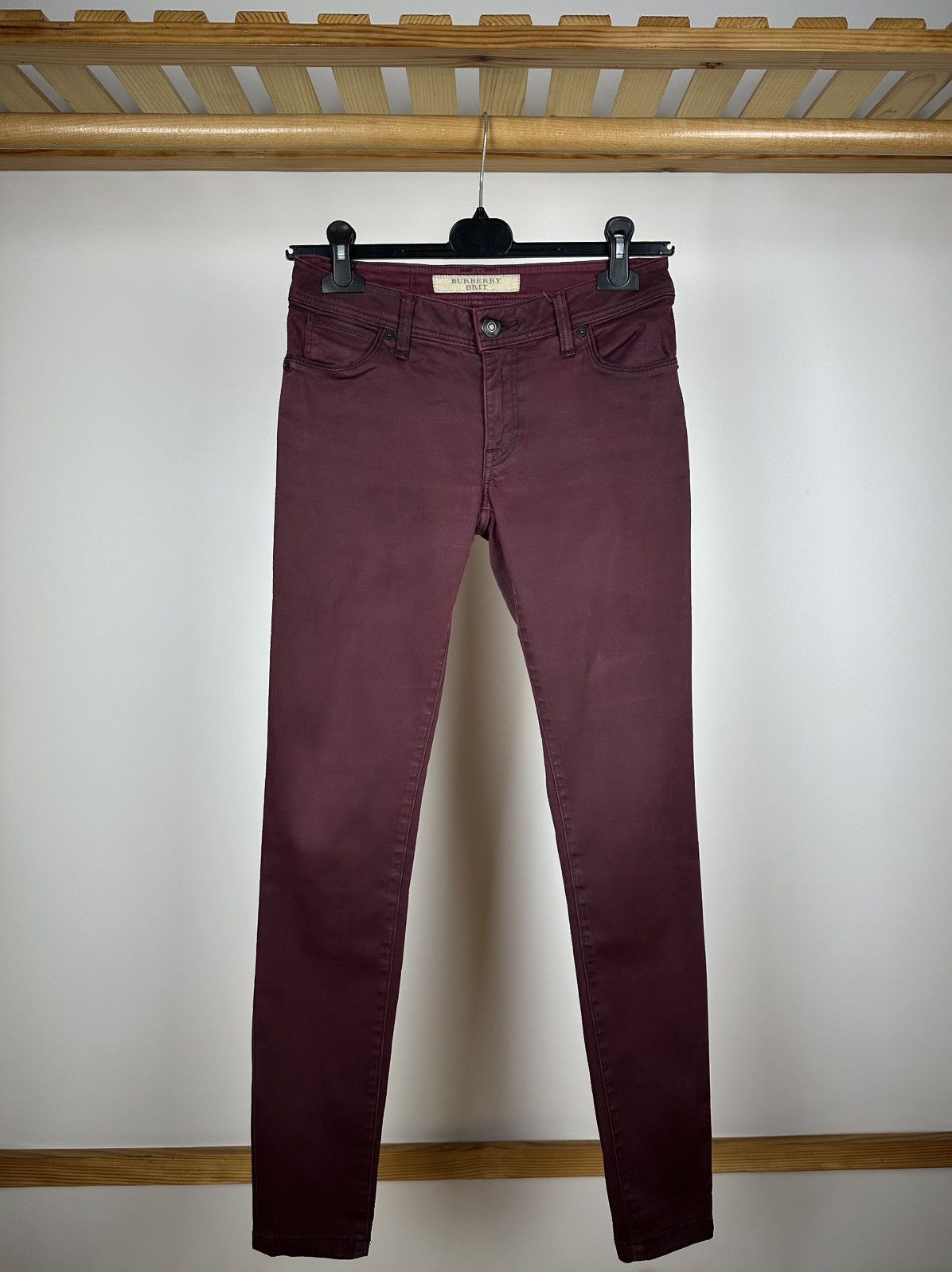 Burberry Vintage Burberry Brit Skinny Low Rise Jeans Size 25" / US 0 / IT 36 - 1 Thumbnail