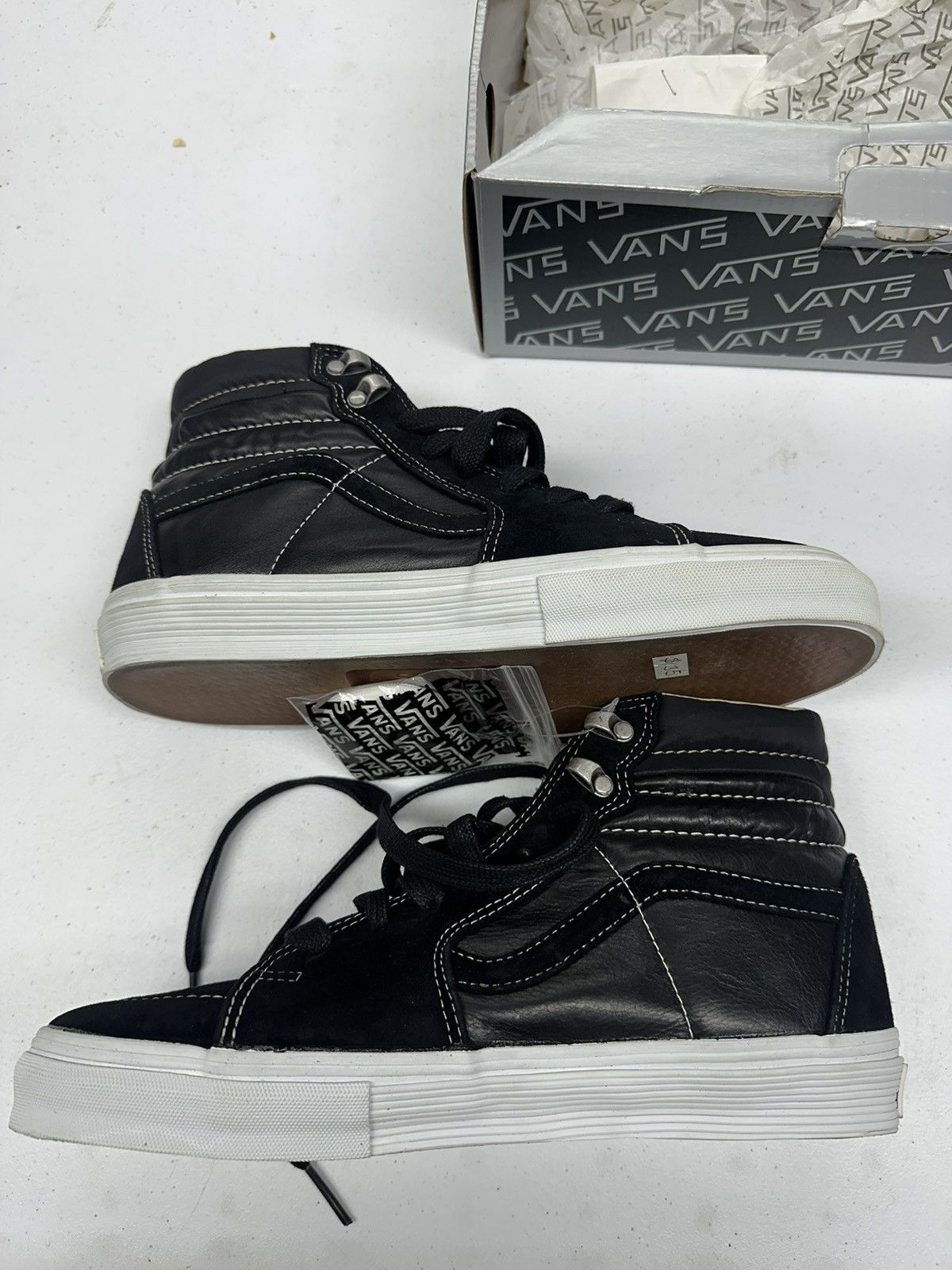 Vans Vans Sk8-Hi LX Black size 9 Size US 9 / EU 42 - 2 Thumbnail
