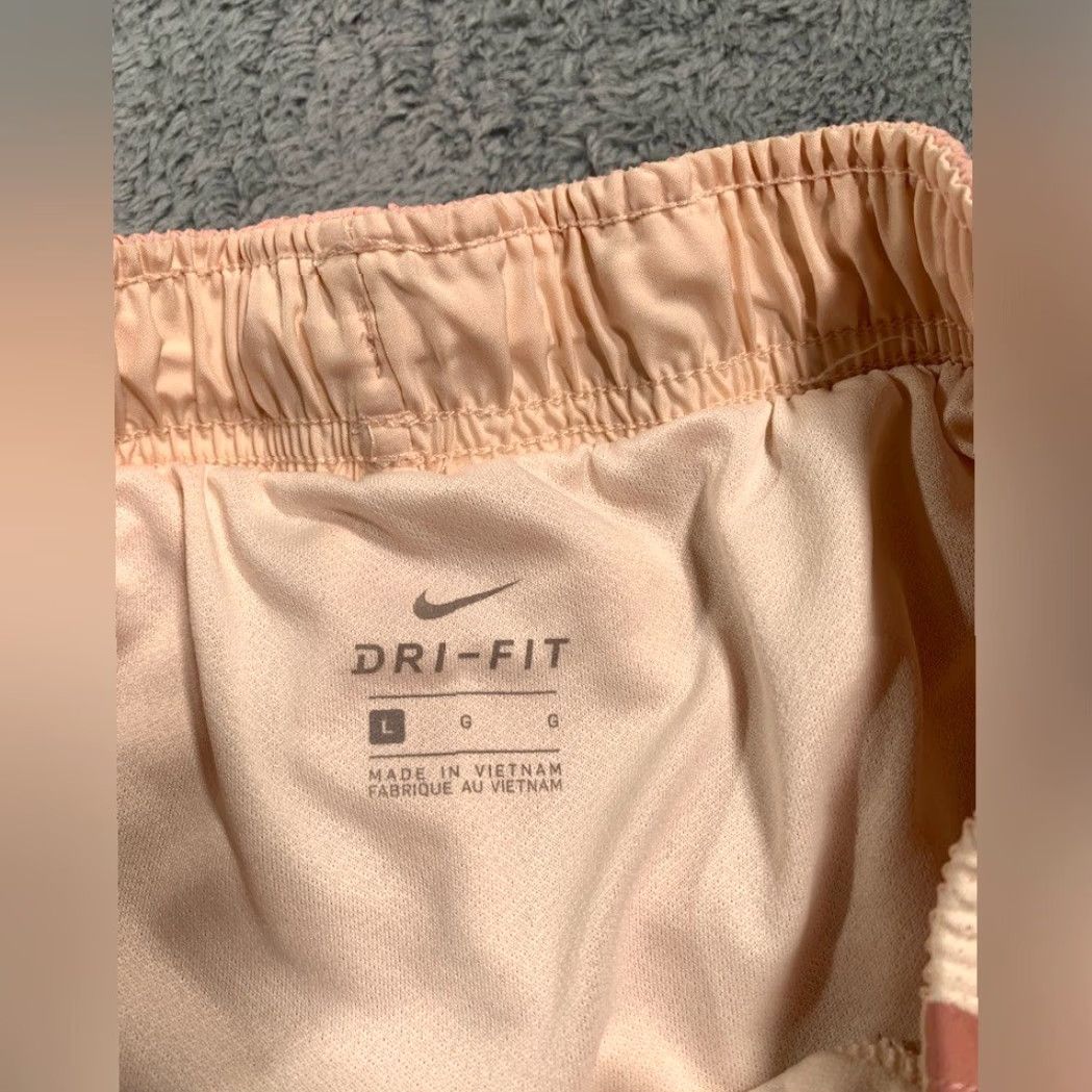 Nike Nike Women's Athletic Shorts L Pink Dri-Fit Regular Large Size 36" / US 14 / IT 50 - 7 Thumbnail
