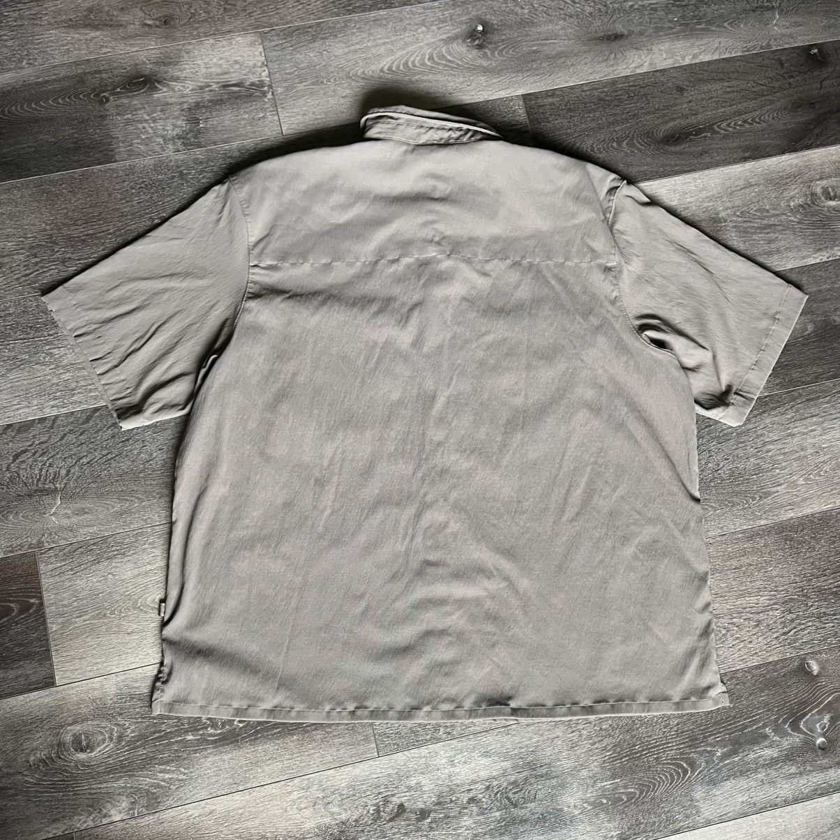 Lululemon Vintage Lululemon Relaxed Fit Button Down Camp S/S Shirt Men Size US XXL / EU 58 / 5 - 2 Thumbnail