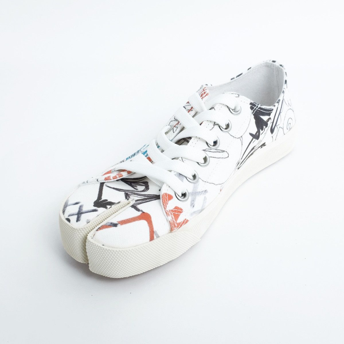 Maison Margiela Maison Margiela Tabi Graffiti-print Sneakers New with Tags Size US 6.5 / IT 36.5 - 3 Thumbnail