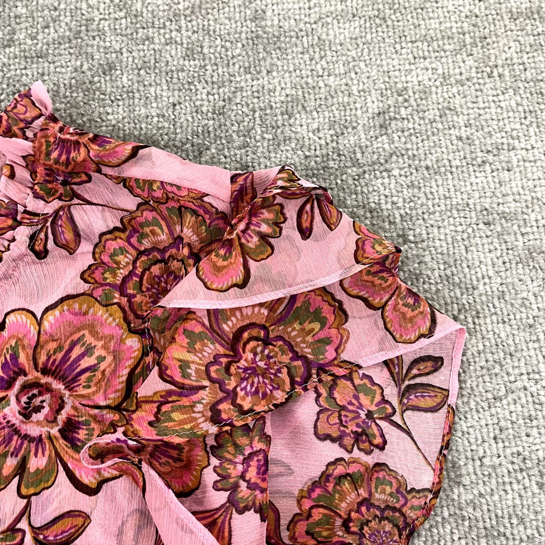 Vintage MISA Top Womens Medium Pink Floral Sheer Layered Sleeve Peasant BOHO Slit V Neck Shirt Size M / US 6-8 / IT 42-44 - 6 Thumbnail