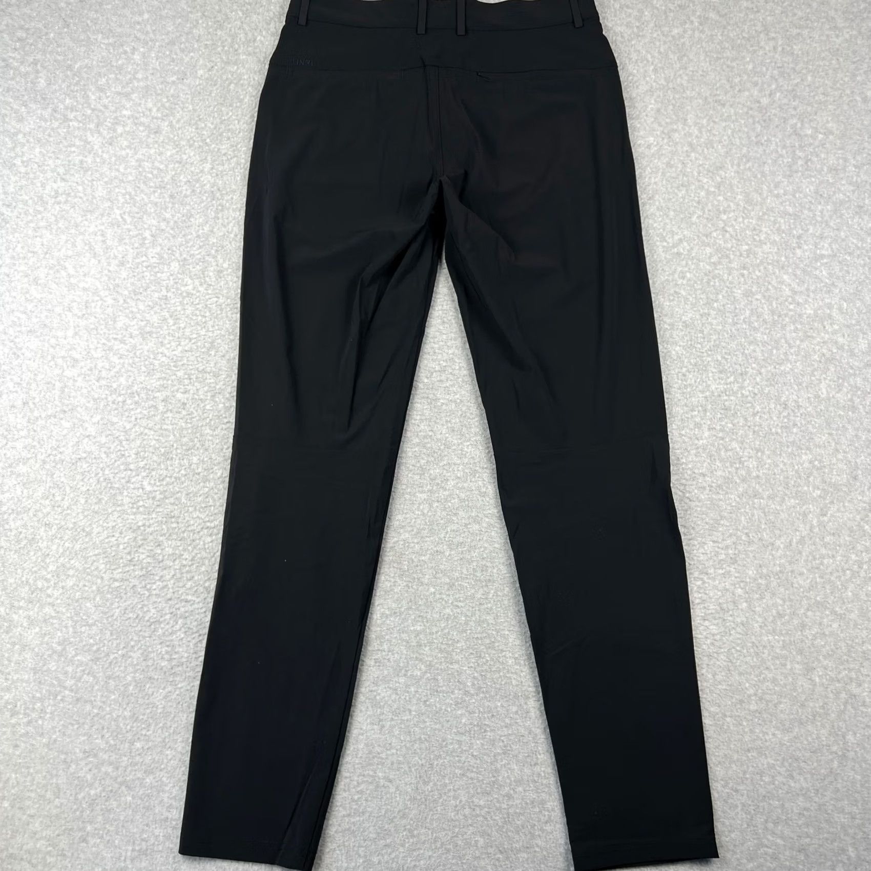 Vintage UNRL Golf Pants Slim Fit Stretch Performance 34x32 Mens Black Tapered Leg Chino Regular Waist 34 Inseam 32 Size US 34 / EU 50 - 2 Thumbnail