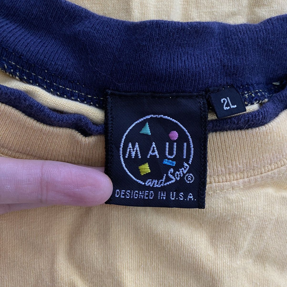 Maui and Sons × Vintage Vintage 90s MAUI AND SONS Surf Brand Print Yellow Short Size US XXL / EU 58 / 5 - 4 Thumbnail