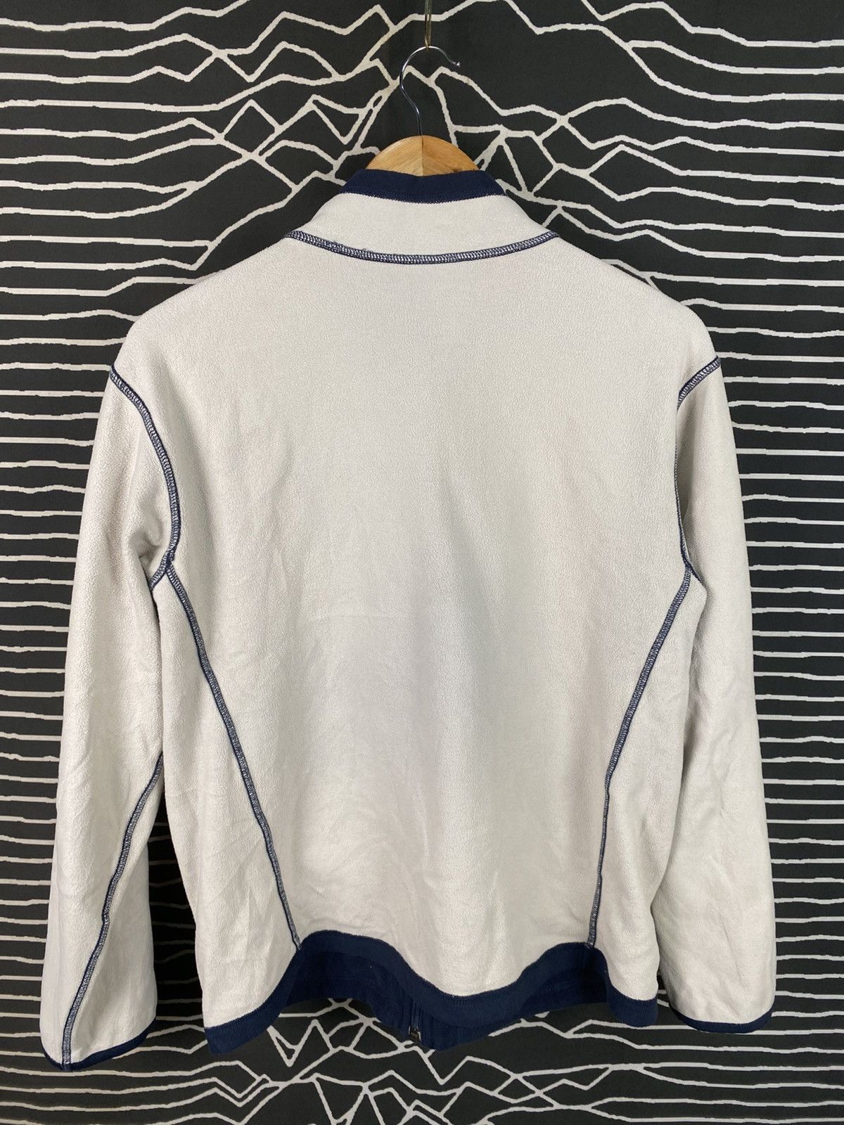 Uniqlo Uniqlo Reversible Fleece Jacket Size US M / EU 48-50 / 2 - 4 Thumbnail