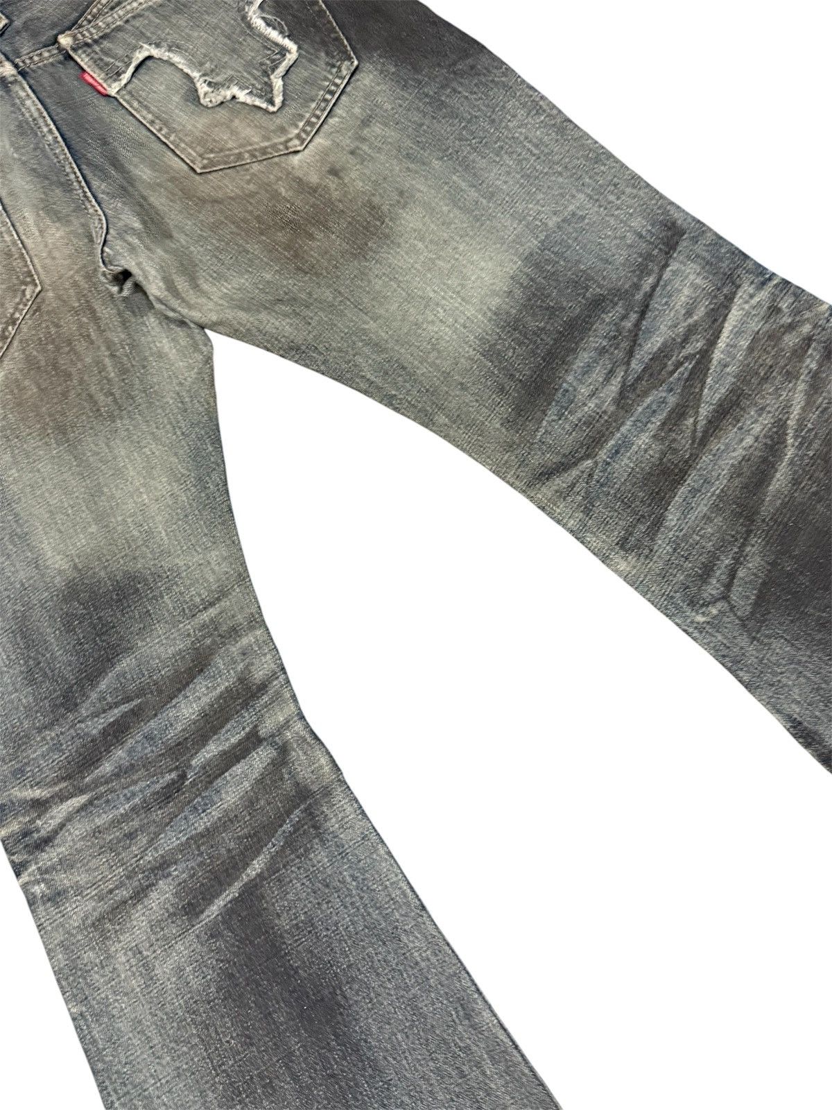 Tornado Mart TORNADO MART FLARED DISTRESSED BOOTCUTJEANS Size US 31 - 8 Thumbnail
