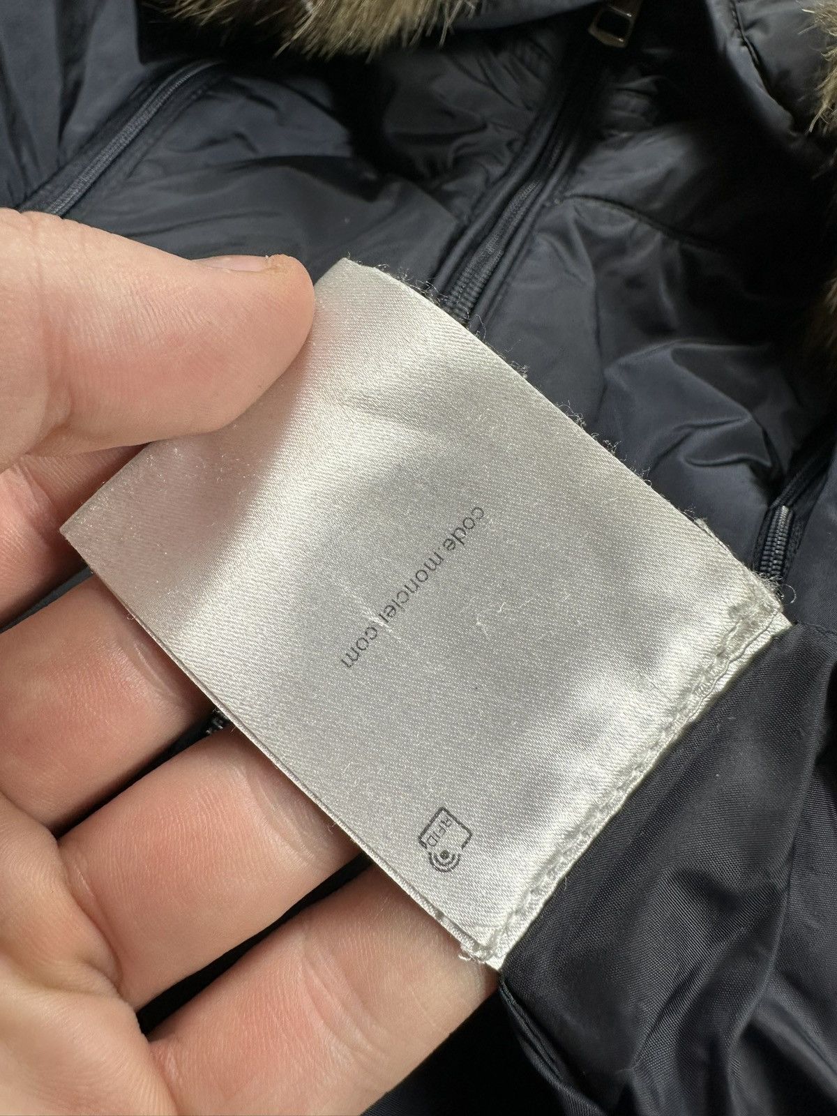 Moncler Moncler Muscade Fur Down Jacket bomber cropped japan Size US M / EU 48-50 / 2 - 11 Thumbnail