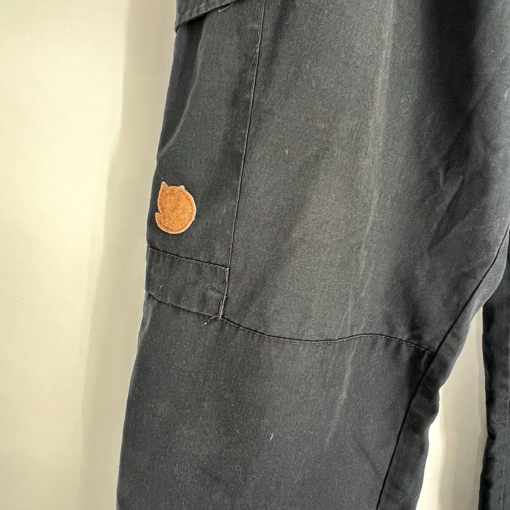 Vintage VINTAGE Fjällräven G-1000 Pants Mens 38x30 Dark Blue Cotton Polyester Regular Straight 5-Pocket Cargo Logo Ham? Size US 38 / EU 54 - 4 Thumbnail