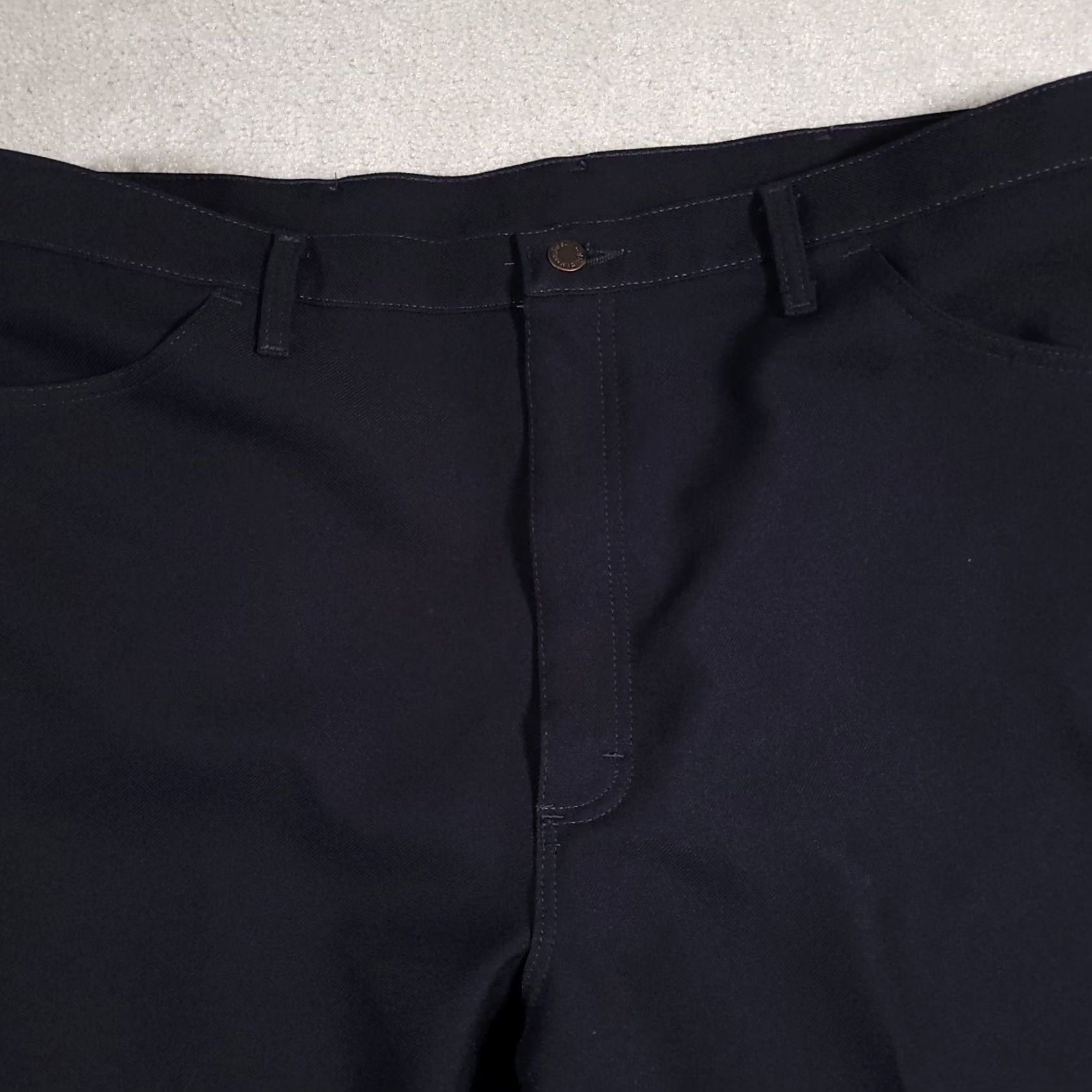 Wrangler VINTAGE Wrangler Pants Polyester Dress Slacks Mens 42X32 Navy Blue Straight Leg Shirt Jeans Pants Dress Pants Mens 42X32 Navy Blue Straight Leg Size US 41 - 2 Thumbnail