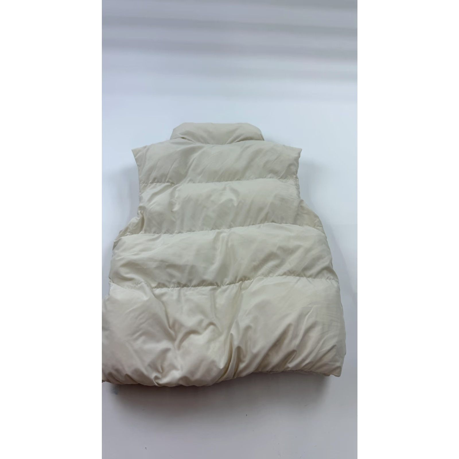Vintage GU Vest Women's M Ivory Puffer Quilted Zip Front Stand Collar Lightweight Size M / US 6-8 / IT 42-44 - 6 Thumbnail