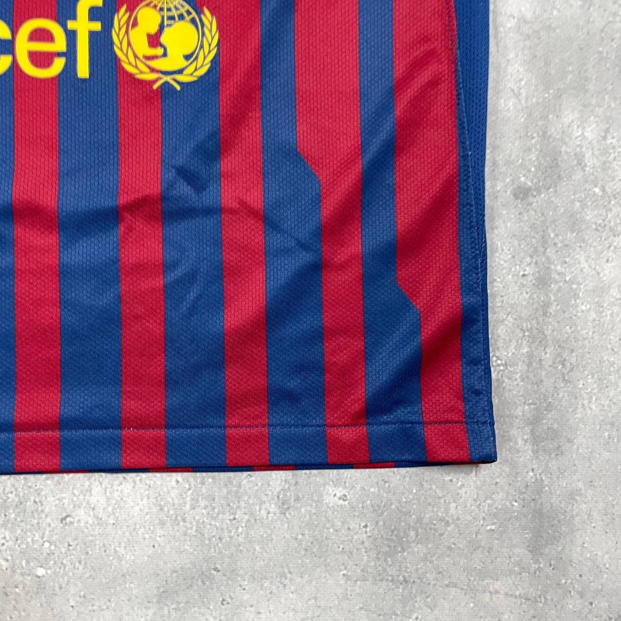 Nike FC Barcelona 2011 2012 Home Jersey Nike Shirt Red/ Blue S Size US S / EU 44-46 / 1 - 23 Thumbnail