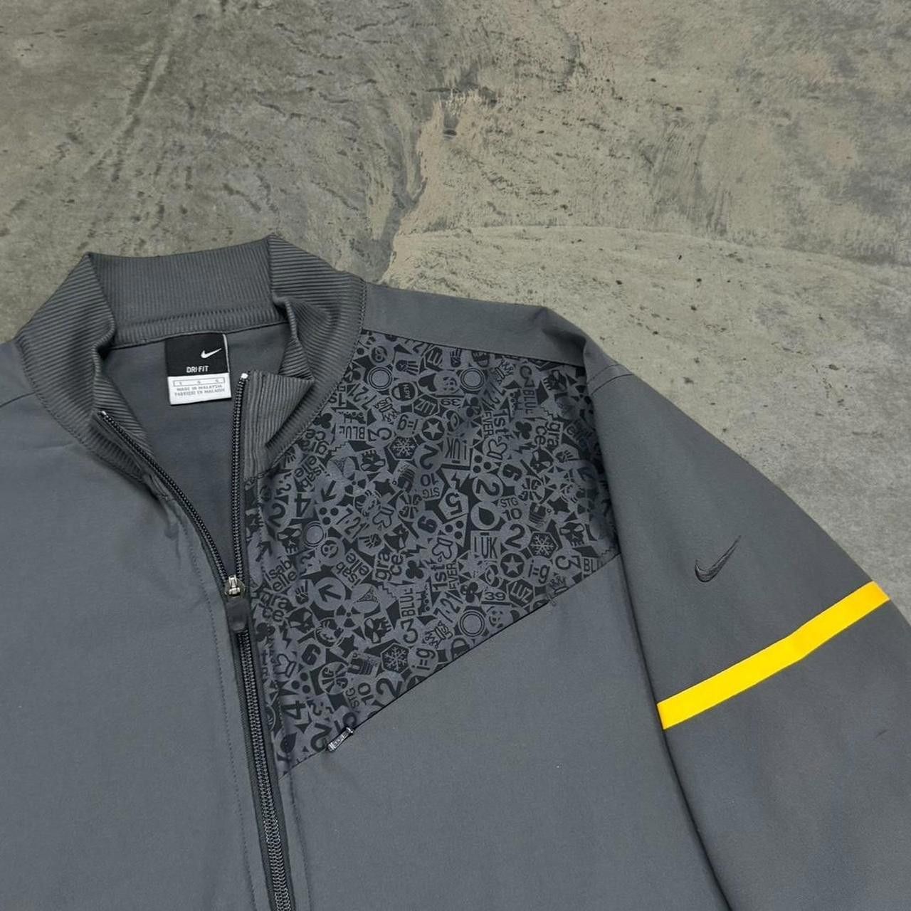 Nike × Vintage Vintage Y2K Nike Full Zip Track Jacket Size US L / EU 52-54 / 3 - 1 Thumbnail