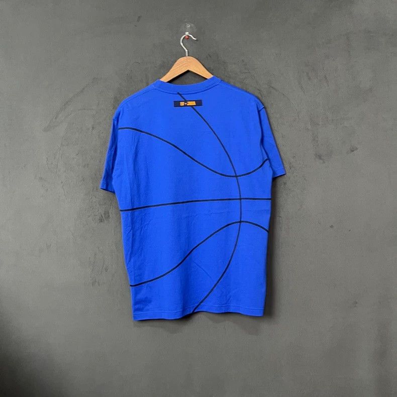 Louis Vuitton Louis Vuitton Blue NBA co-branded short sleeves Size US L / EU 52-54 / 3 - 2 Thumbnail