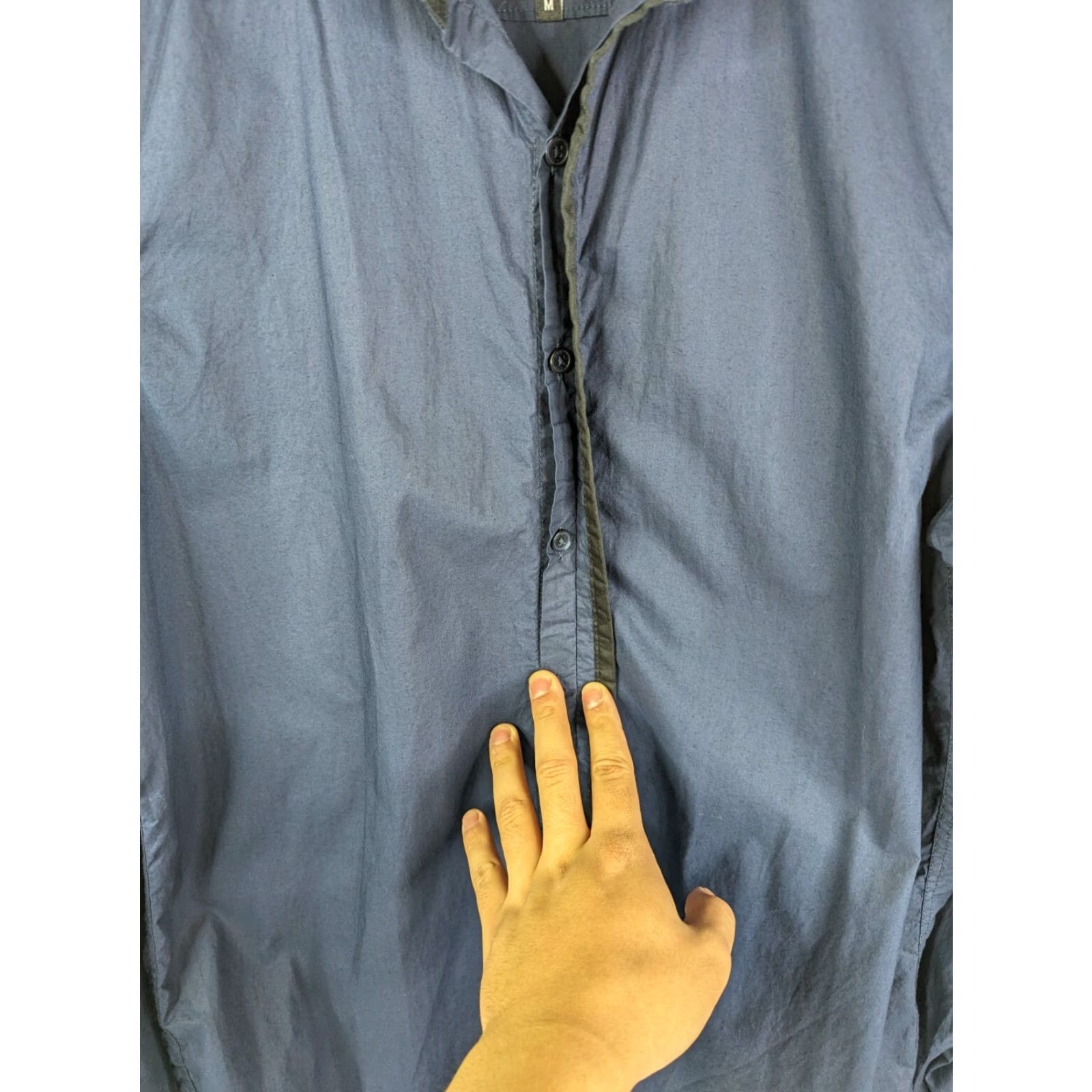 Guess GUESS Slim Fit Navy Blue Long Sleeve Button Up Men's Medium Dress Cotton Shirt Size US M / EU 48-50 / 2 - 3 Thumbnail
