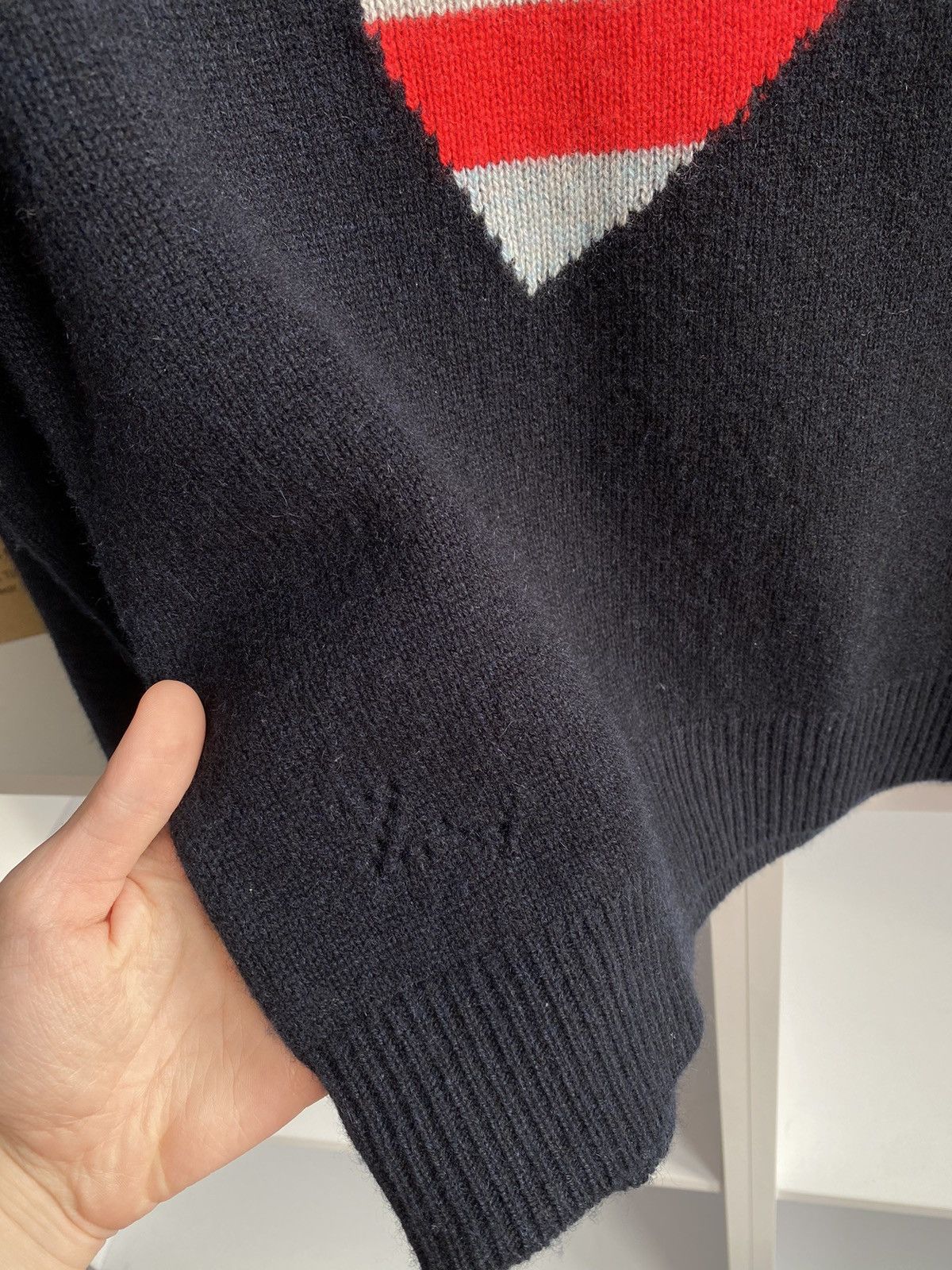 Vintage × Zadig & Voltaire Vintage Zadig & Voltaire Baly Heart Sweater Navy Cashmere Size XS / US 0-2 / IT 36-38 - 6 Thumbnail