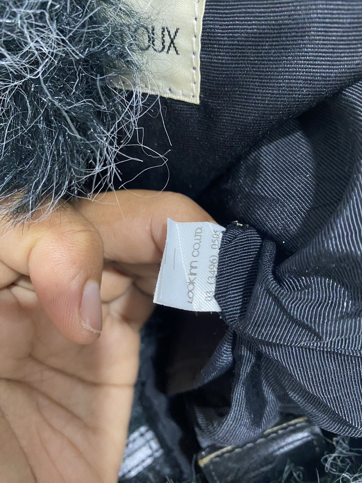Japanese Brand × Junya Watanabe JAPAN VIA DEMIZON DOUX HAIRY BAG FAUX FUR BAG Size ONE SIZE - 4 Thumbnail