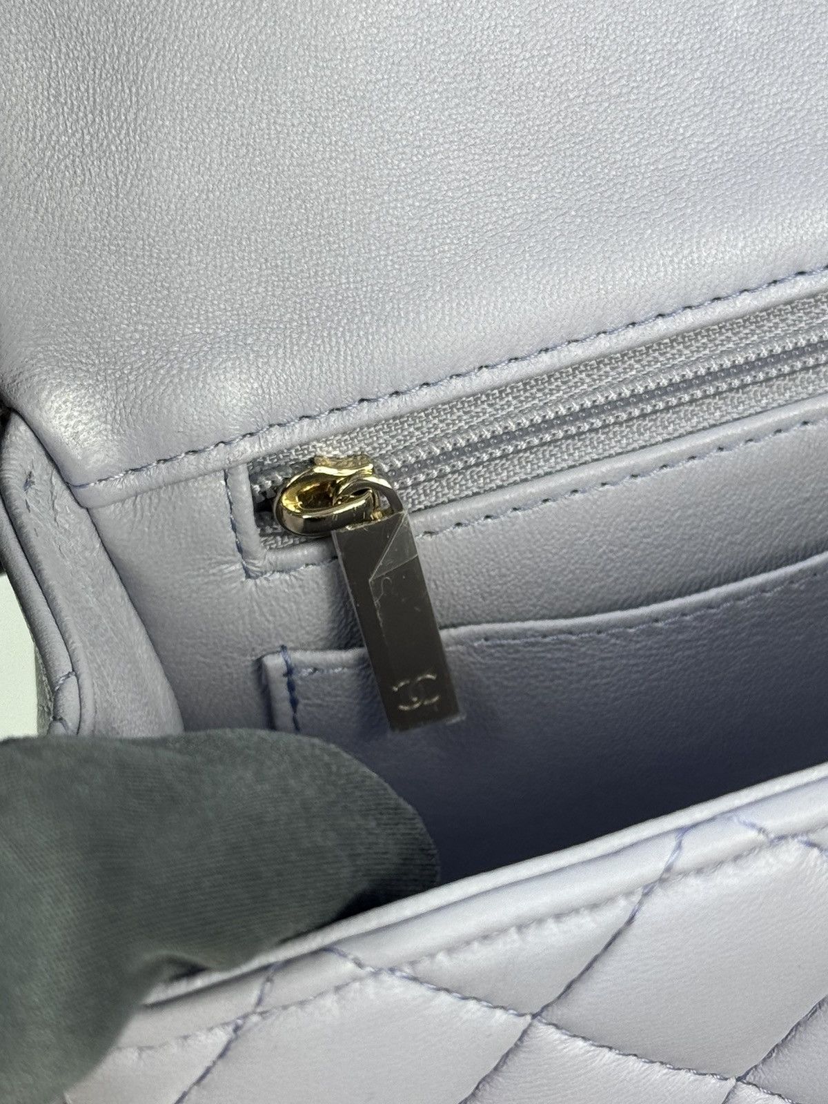Chanel MINI TOP HANDLE BAG Size ONE SIZE - 14 Thumbnail