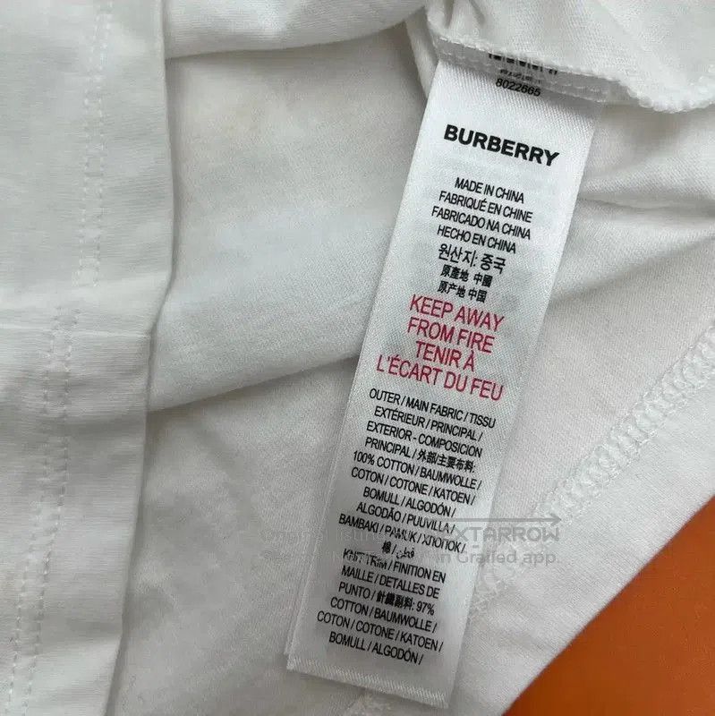 Burberry Burberry Limited Men's White Cotton T-Shirt. Size US M / EU 48-50 / 2 - 5 Thumbnail