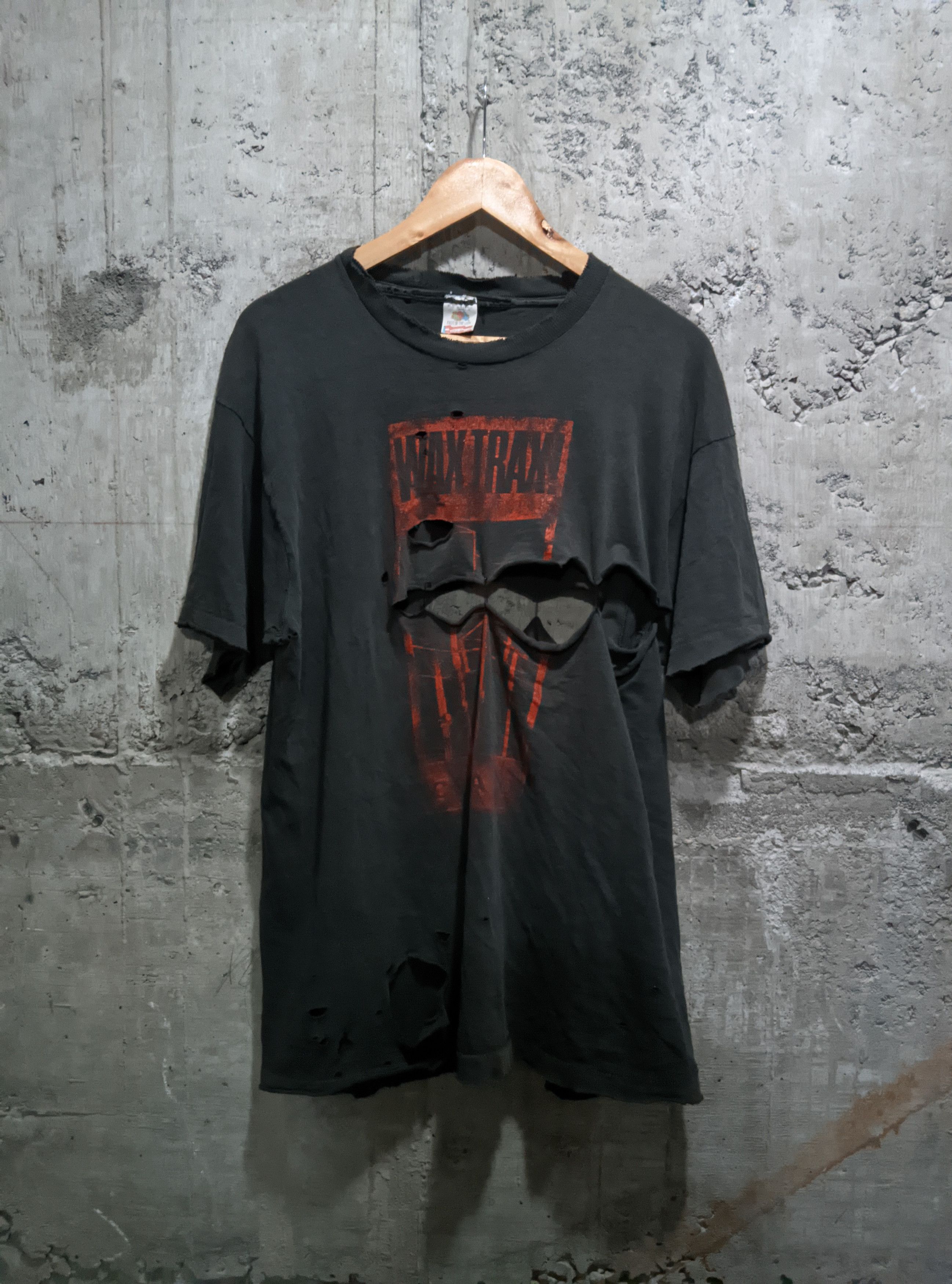 Band Tees Vintage 90s destroyed waxtrax records Chicago grunge erd Size US XL / EU 56 / 4 - 1 Thumbnail