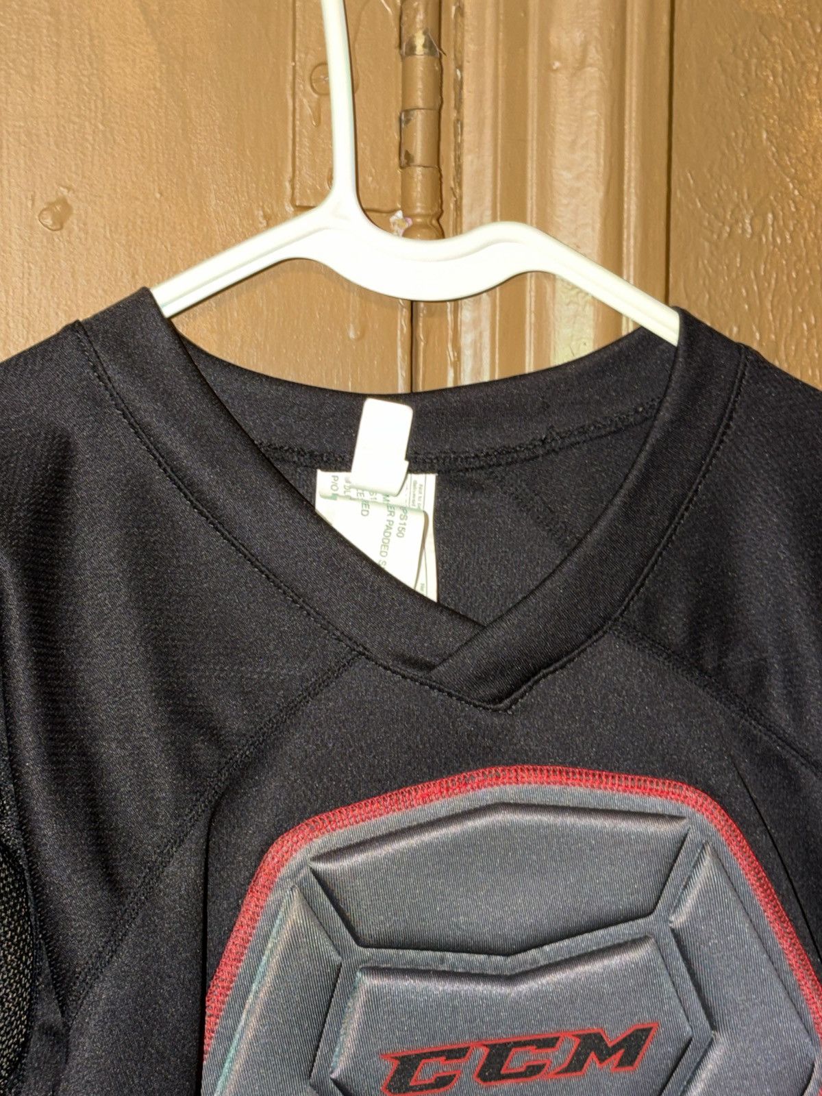 Ccm CCM Hockey Senior Men’s Size Large Roller Padded Undershirt Size US L / EU 52-54 / 3 - 12 Thumbnail