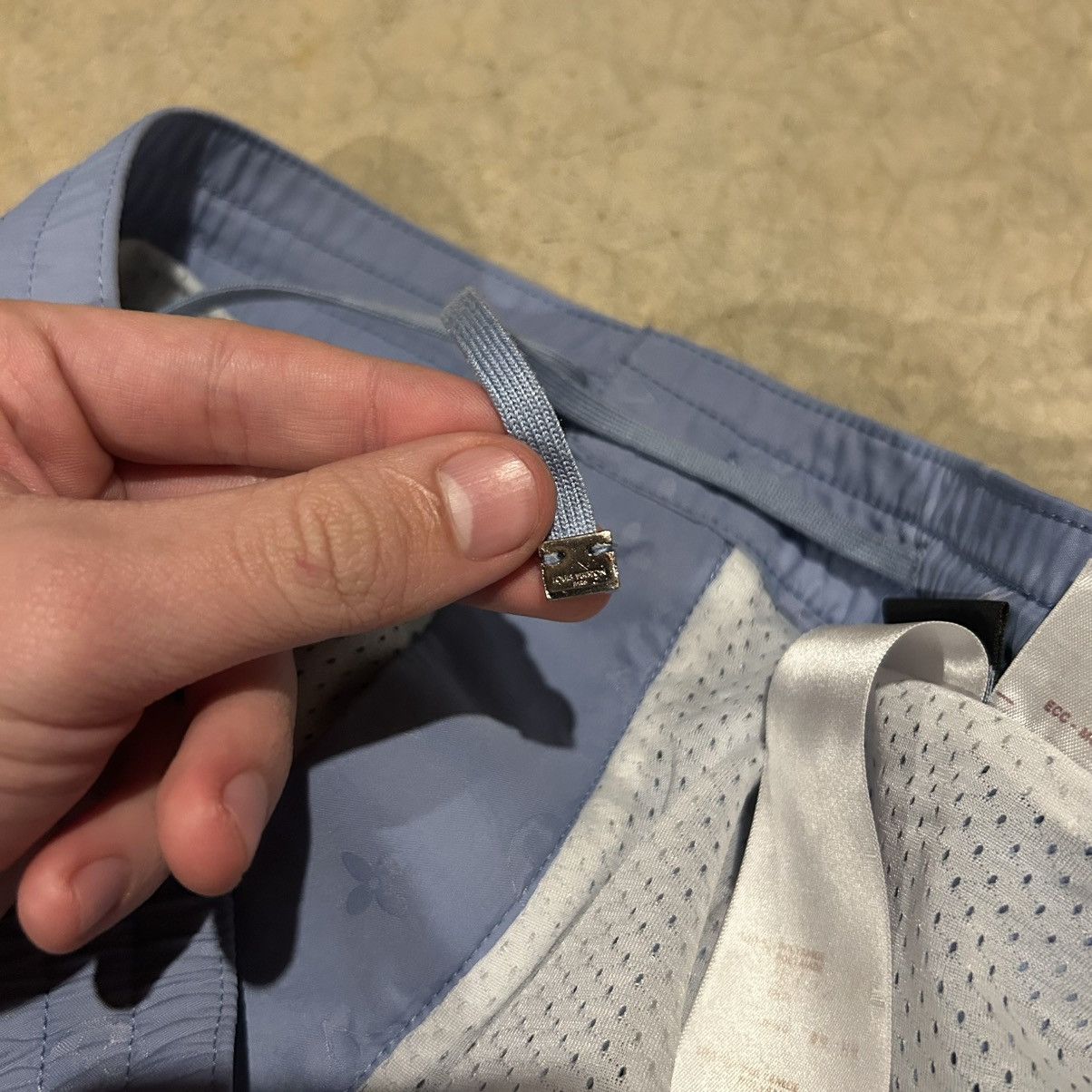 Designer × Louis Vuitton Louis Vuitton Monogram LV Print Nylon Baby Blue Shorts Size US 33 - 9 Thumbnail