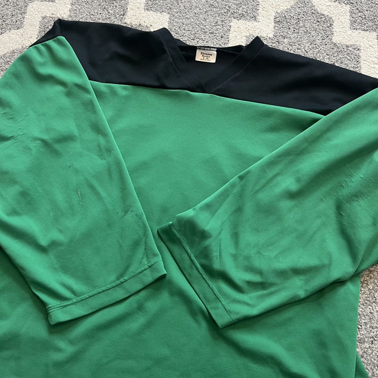 Vintage xtreme basics black green cropped boxy mesh jersey Size US XL / EU 56 / 4 - 7 Thumbnail
