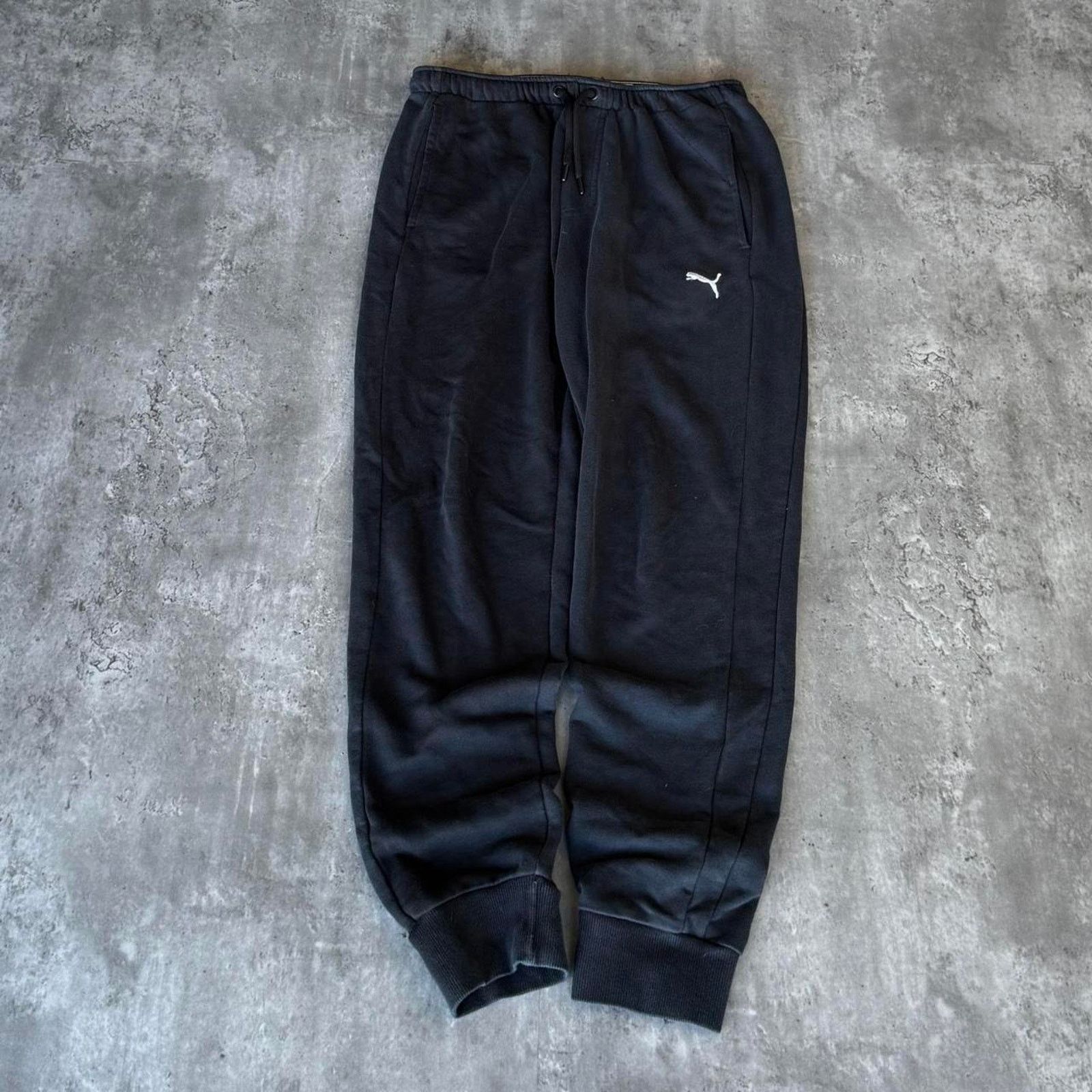 Puma × Vintage Puma Black & White Embroidered Jogger Sweatpants Size US 31 - 1 Thumbnail