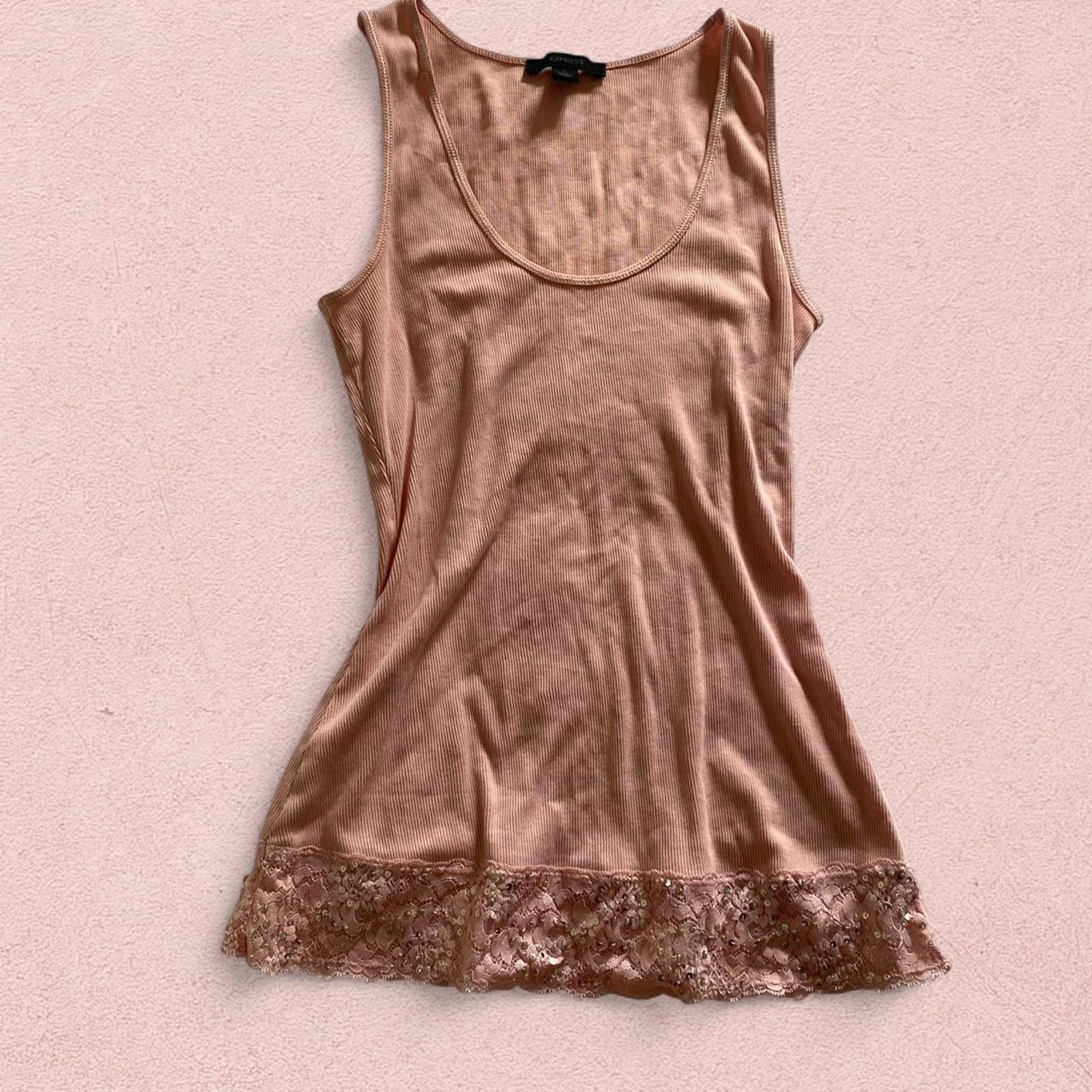 Express Pink lace trim cami top with pink sequence details Size M / US 6-8 / IT 42-44 - 1 Thumbnail