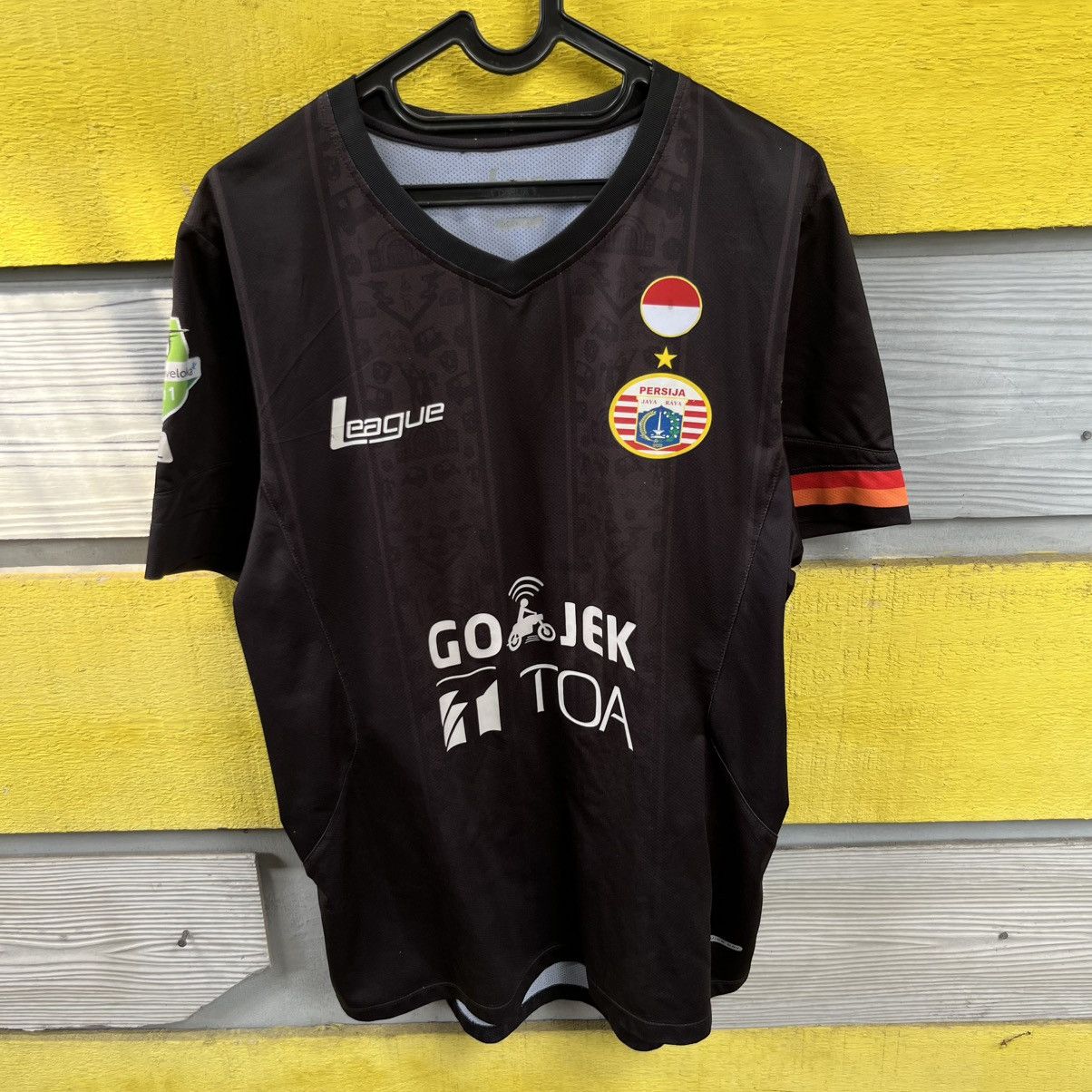 Other VERY RARE PERISJA JAKARTA LIGA 1 INDONESIA MATCH WORN JERSEY Size US L / EU 52-54 / 3 - 1 Thumbnail